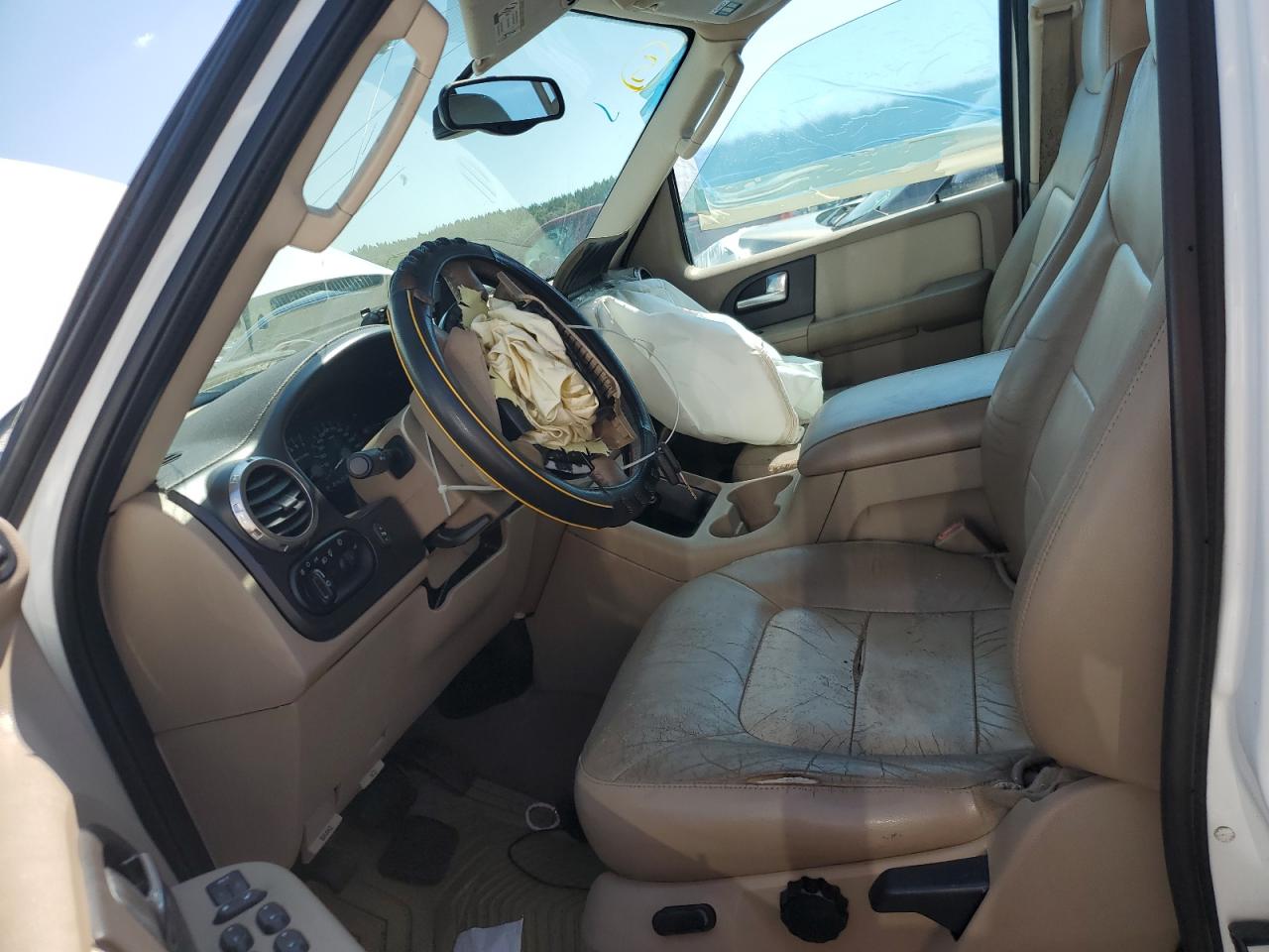 2004 Ford Expedition Eddie Bauer VIN: 1FMPU18L34LB32757 Lot: 68503395