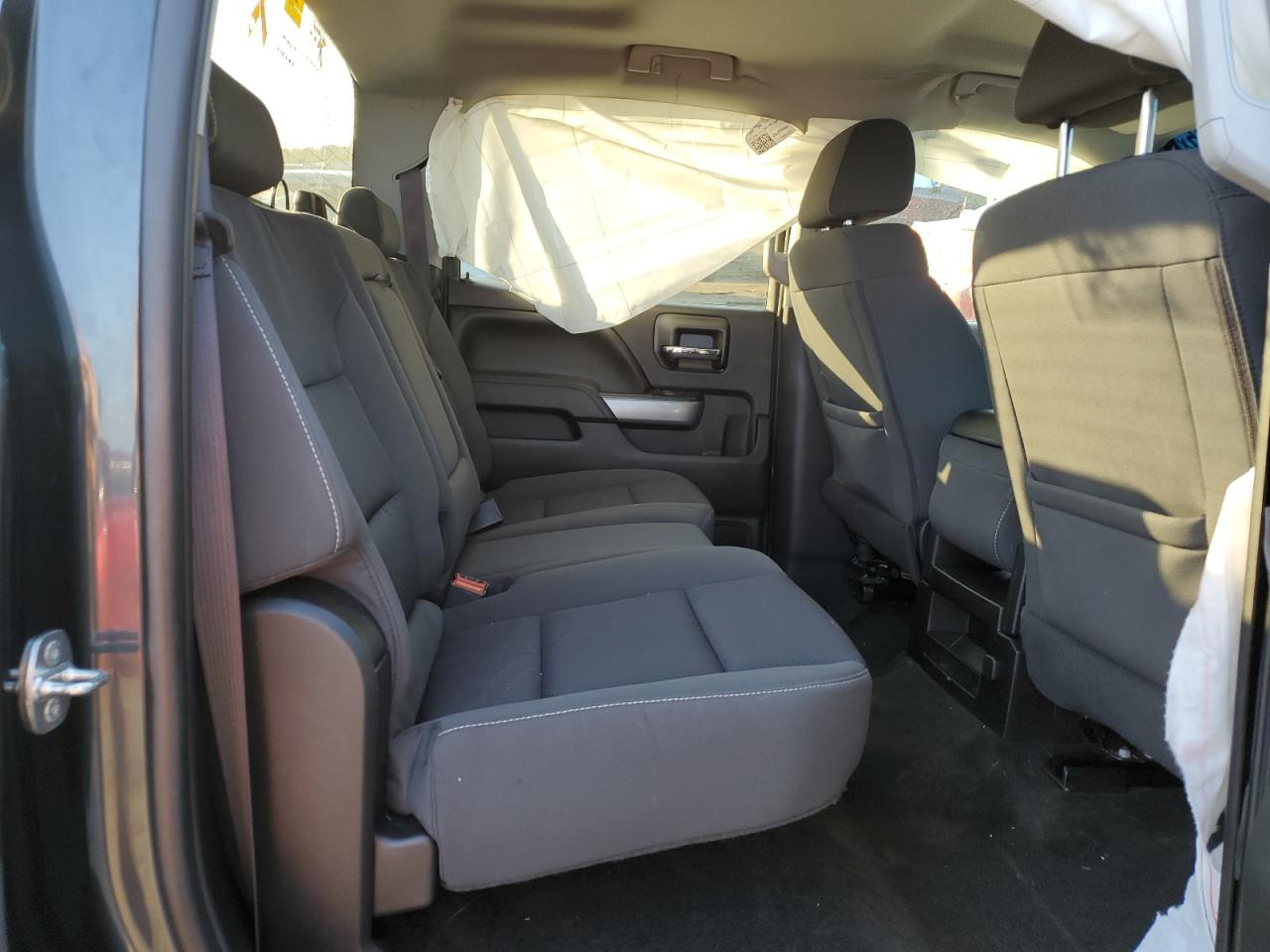 2017 Chevrolet Silverado K1500 Lt VIN: 3GCUKREC2HG220153 Lot: 80785535