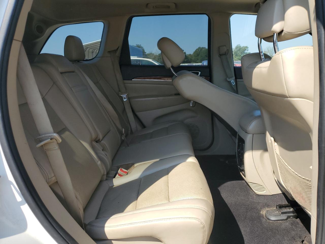 2011 Jeep Grand Cherokee Limited VIN: 1J4RS5GG4BC573268 Lot: 80572085