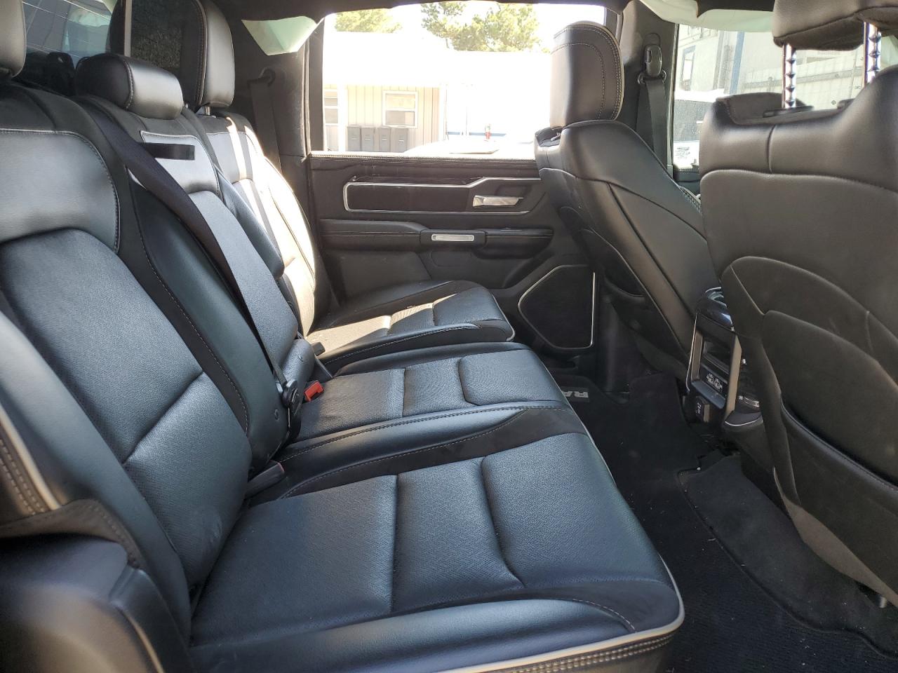 2020 Ram 1500 Laramie VIN: 1C6RREJT9LN321102 Lot: 84399515