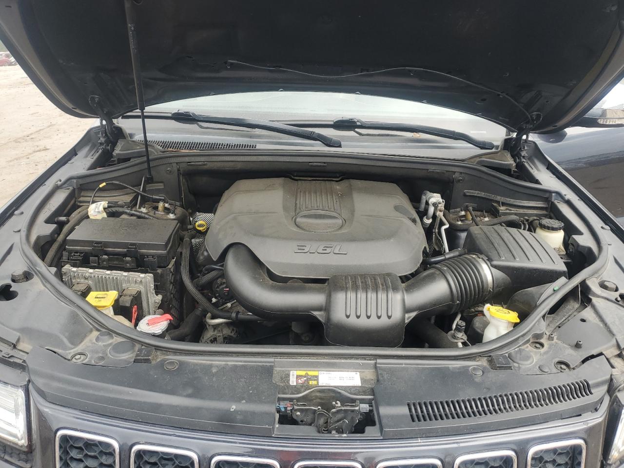 2014 Jeep Grand Cherokee Overland VIN: 1C4RJFCG0EC384545 Lot: 80926205