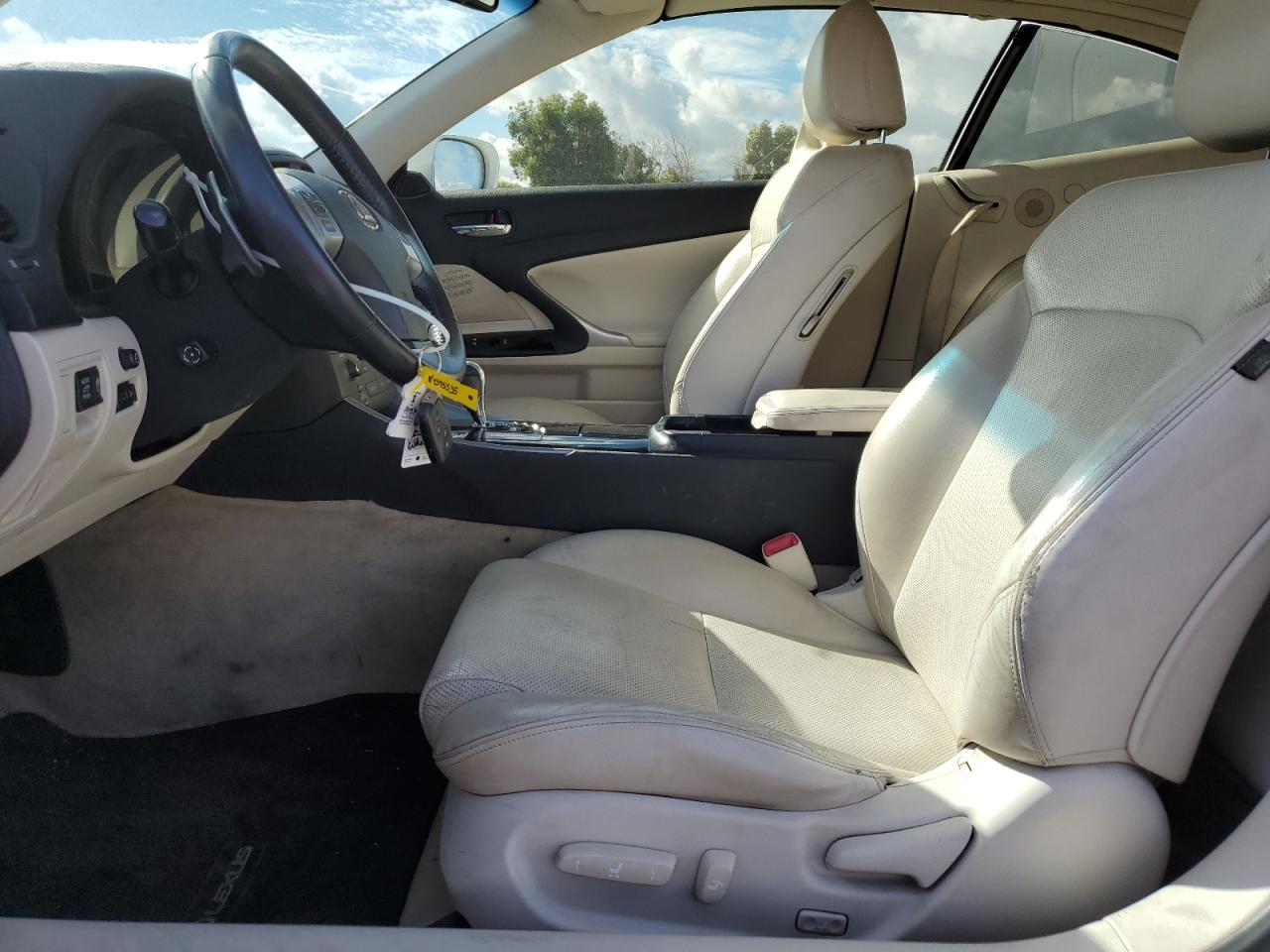 2013 Lexus Is 250 VIN: JTHFF2C27D2527558 Lot: 84395535