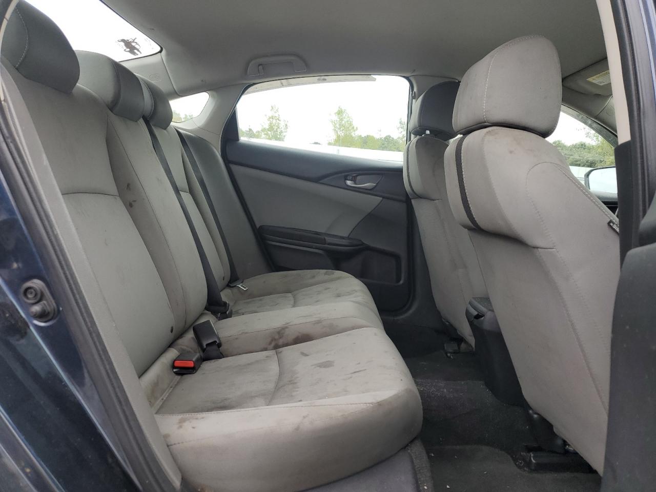 2019 Honda Civic Lx VIN: 2HGFC2F61KH555984 Lot: 71990545