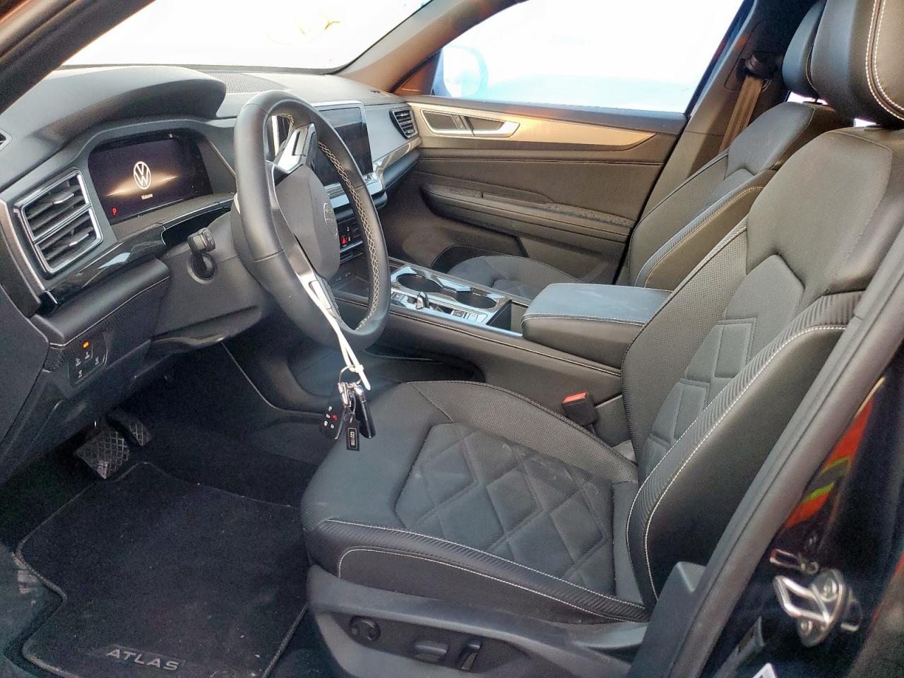 2024 Volkswagen Atlas Cross Sport Se VIN: 1V2WE2CA4RC221705 Lot: 72058945