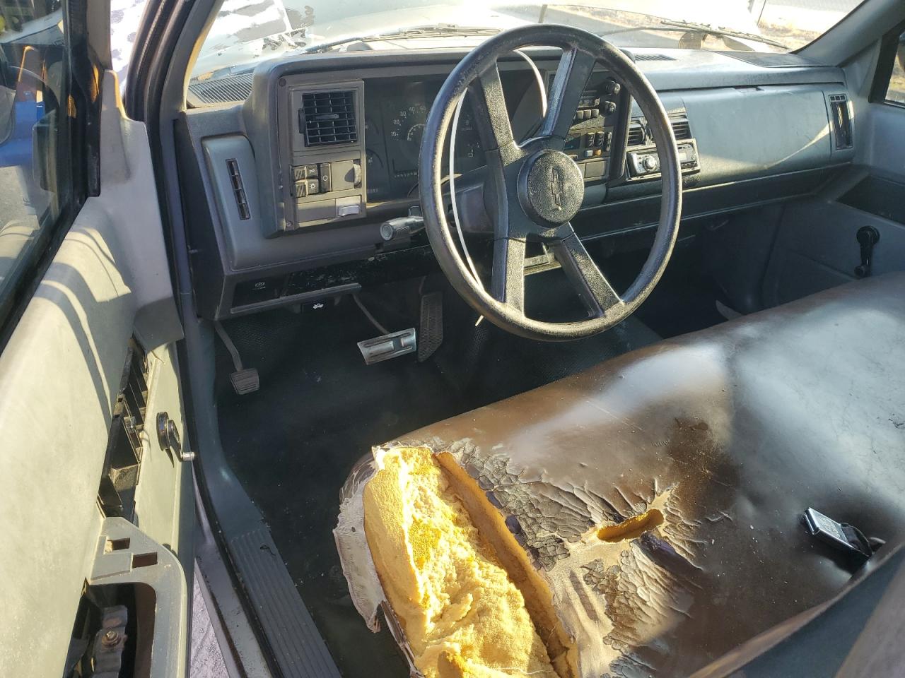 1989 Chevrolet Gmt-400 C1500 VIN: 2GCEC14K4K1233126 Lot: 80675895