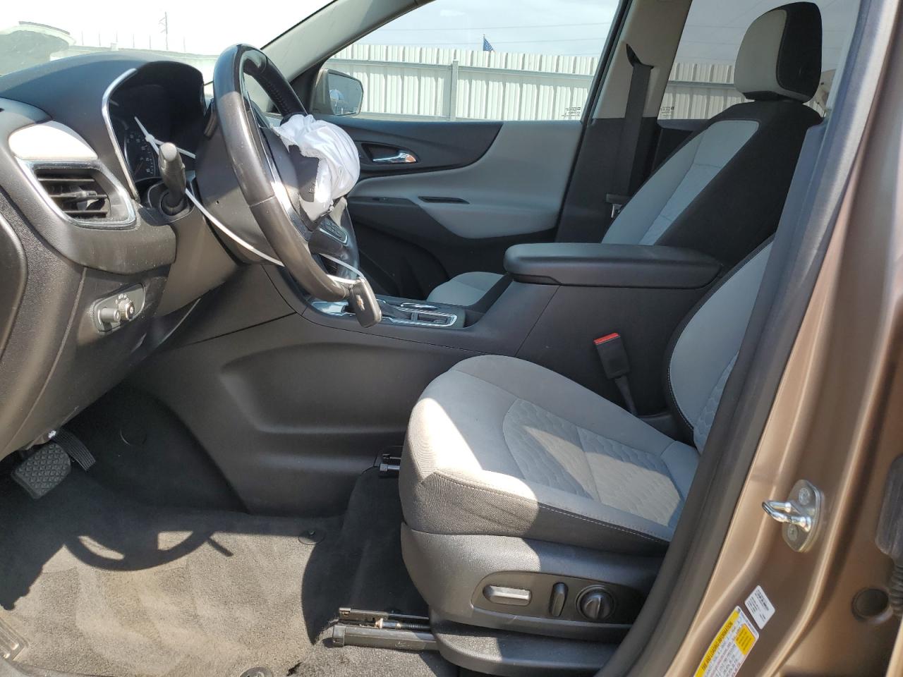 2019 Chevrolet Equinox Lt VIN: 2GNAXJEV8K6263073 Lot: 81386645