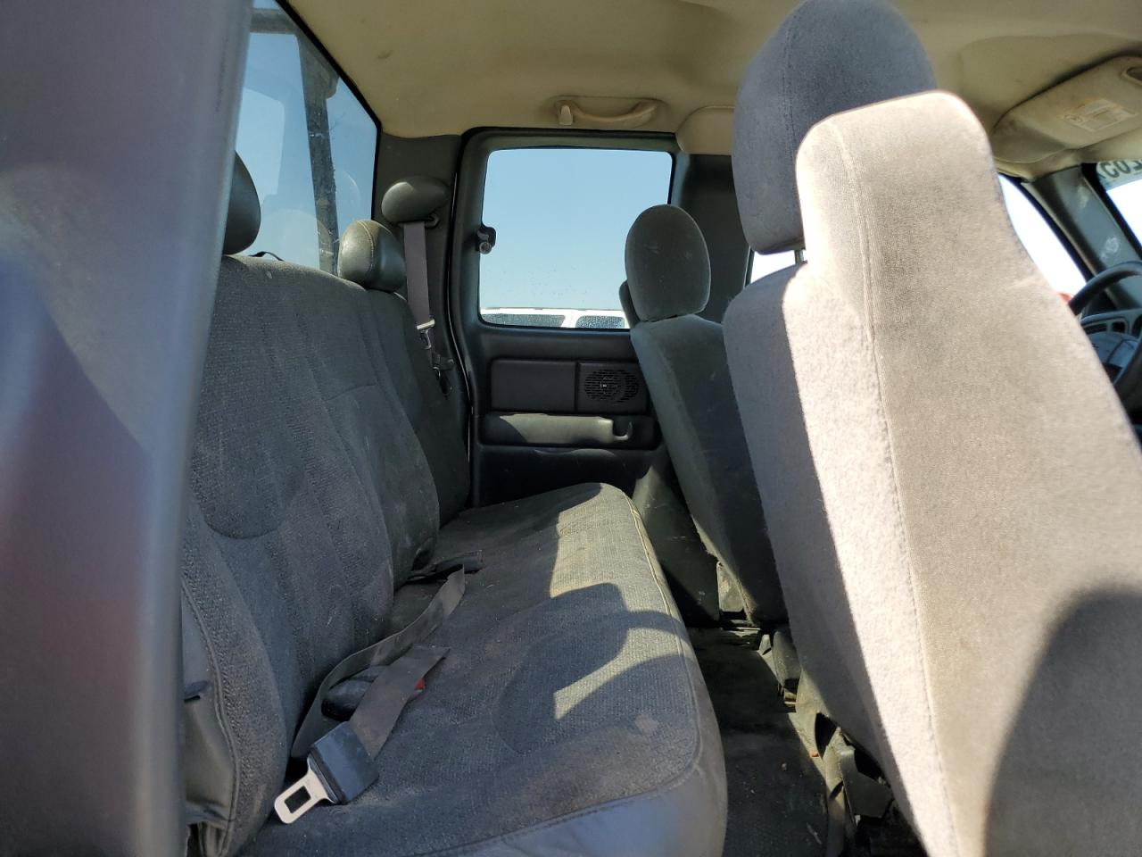 2004 Chevrolet Silverado C2500 Heavy Duty VIN: 1GCHC29U84E221706 Lot: 84044265