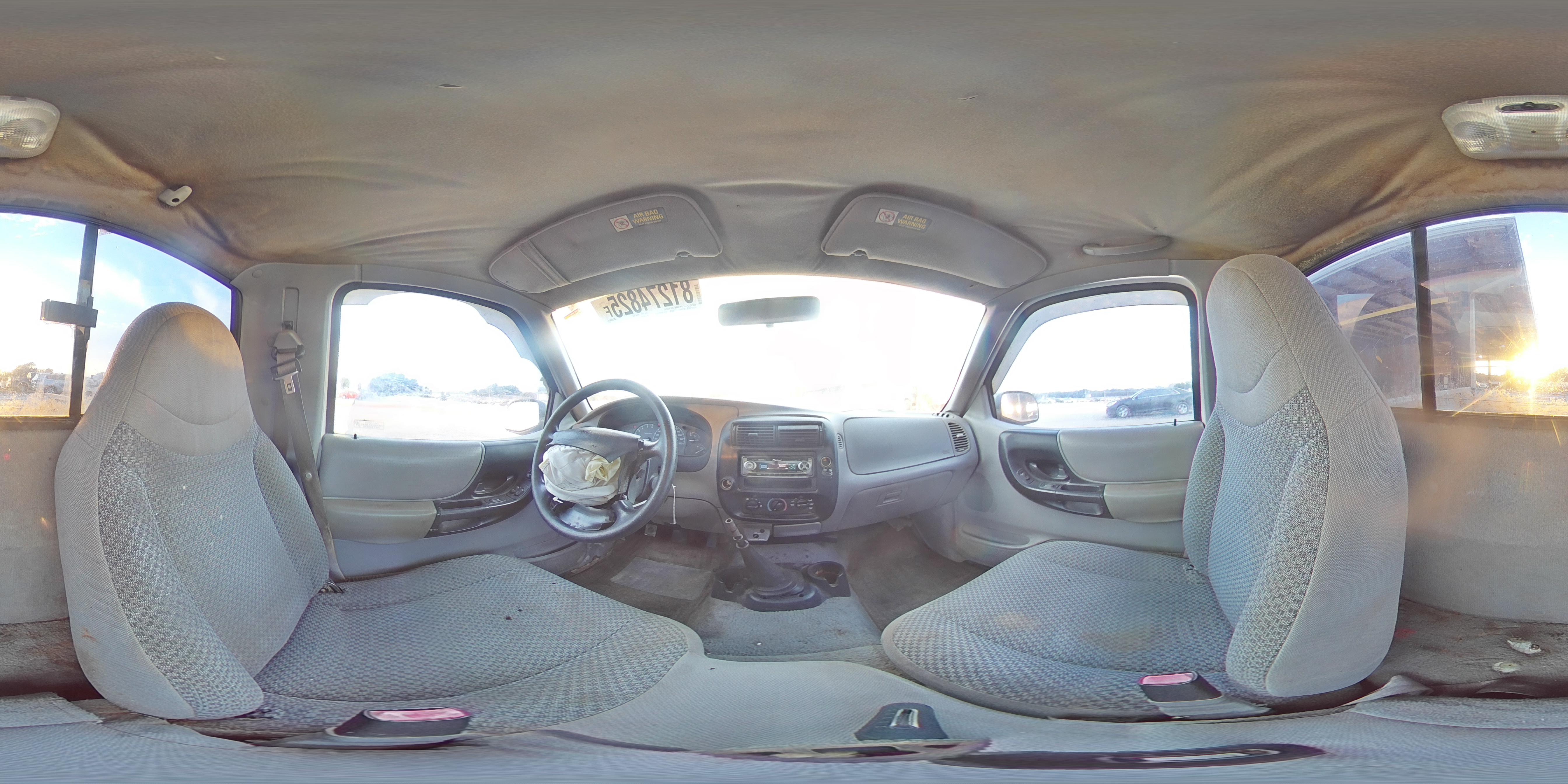 1998 Ford Ranger VIN: 1FTYR10C4WUB81128 Lot: 81274825