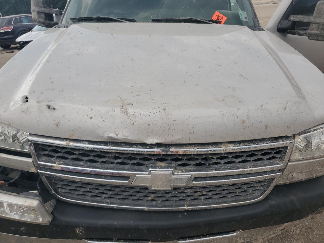 2005 Chevrolet Silverado C2500 Heavy Duty VIN: 1GCHC23285F925696 Lot: 80605395