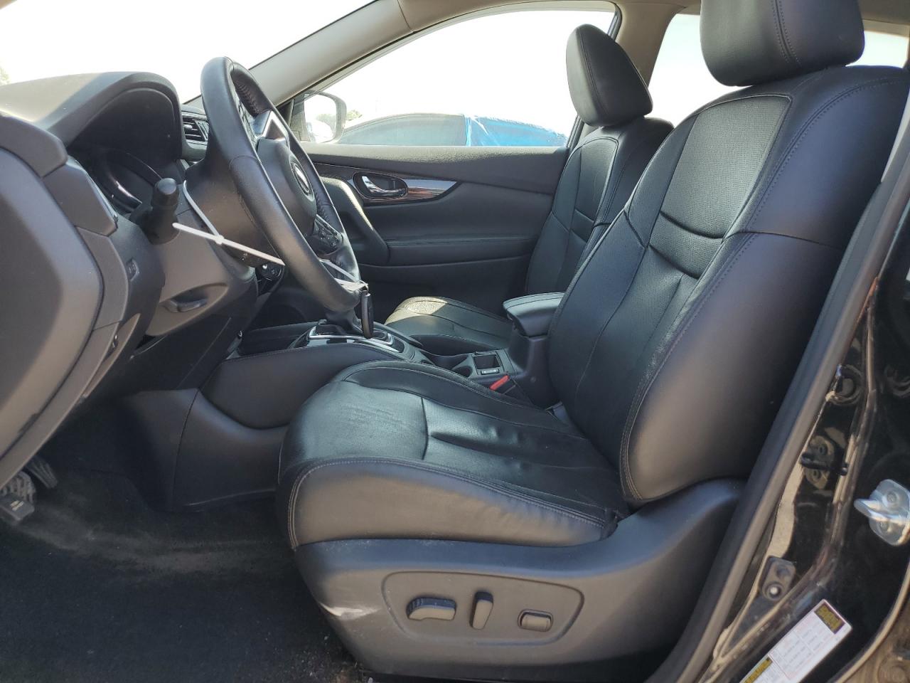 2018 Nissan Rogue S VIN: 5N1AT2MT9JC770771 Lot: 81388755