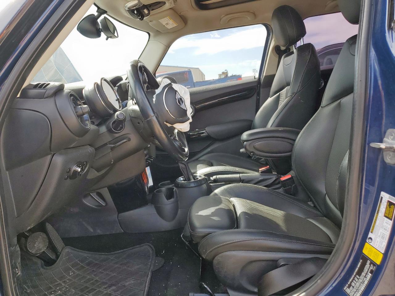 2016 Mini Cooper VIN: WMWXU1C5XG2E17169 Lot: 84556145