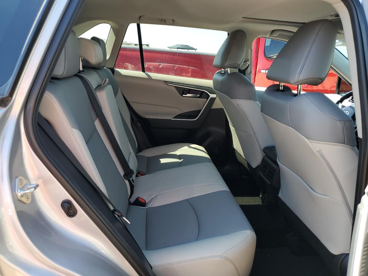 2020 Toyota Rav4 Xle Premium VIN: 2T3C1RFV3LW099740 Lot: 70883615