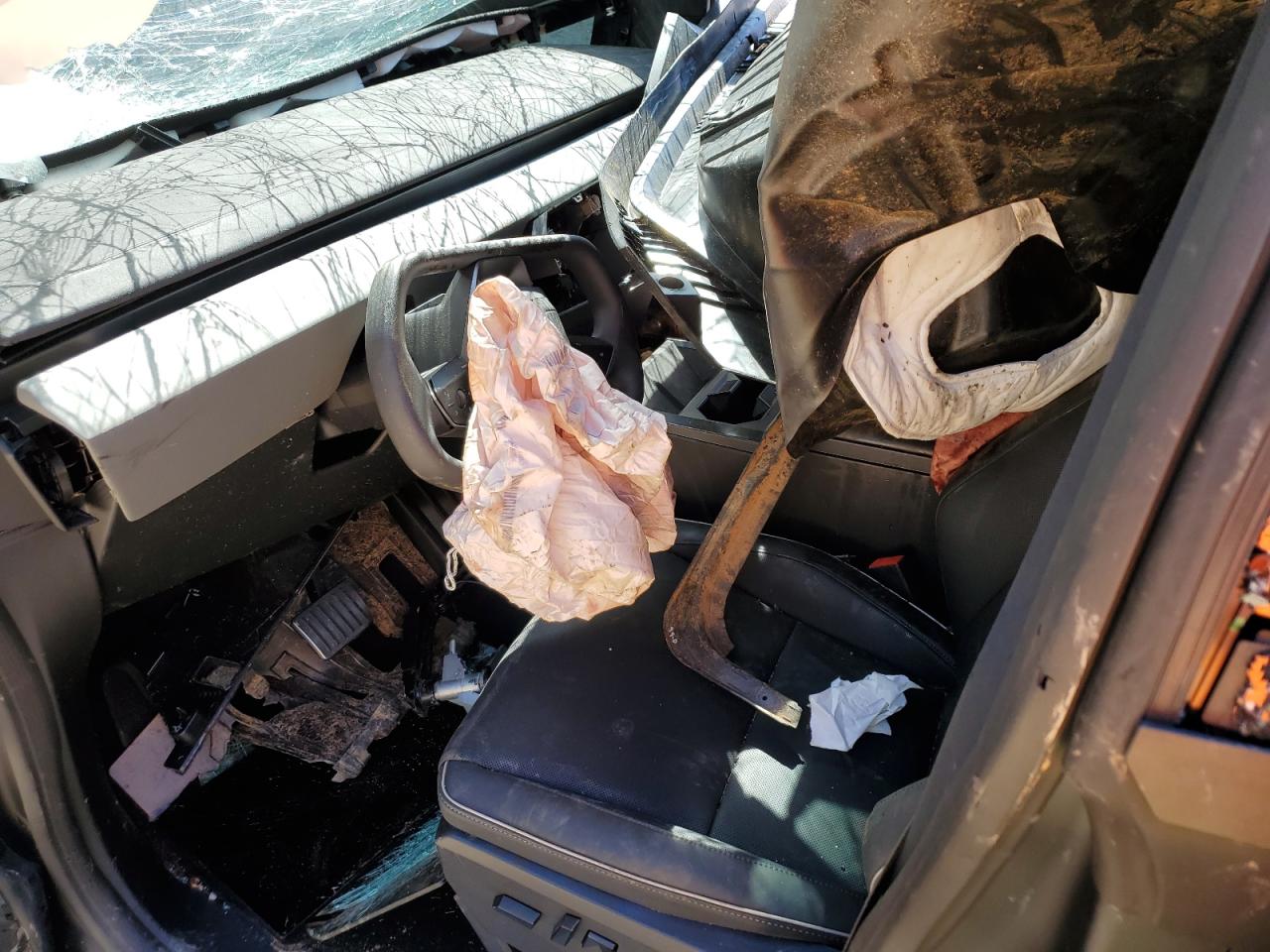 2025 Tesla Cybertruck VIN: 7G2CEHEE3SA062296 Lot: 80342515