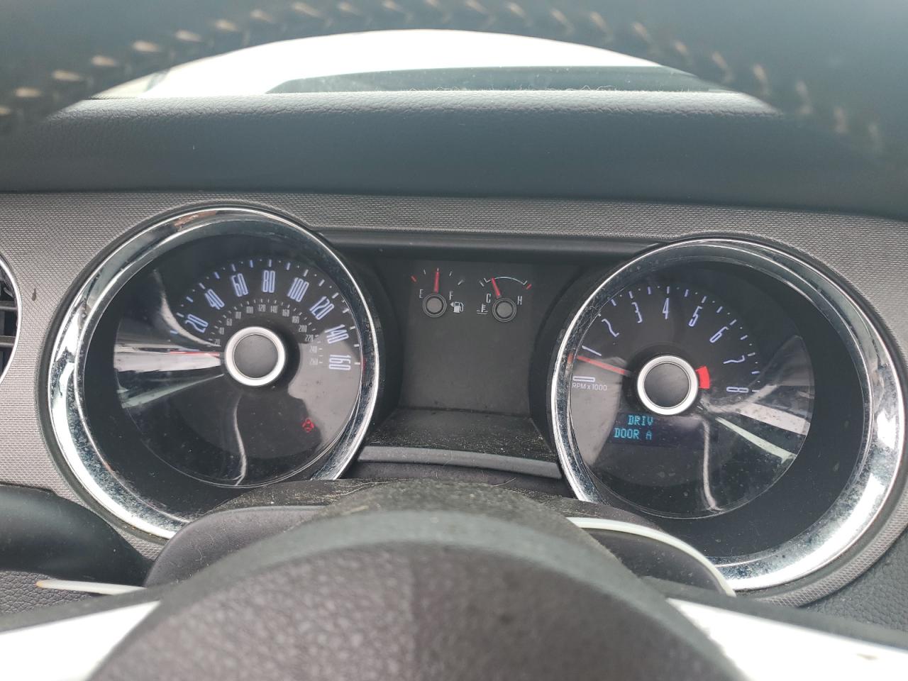 2014 Ford Mustang VIN: 1ZVBP8EM8E5298352 Lot: 83933825