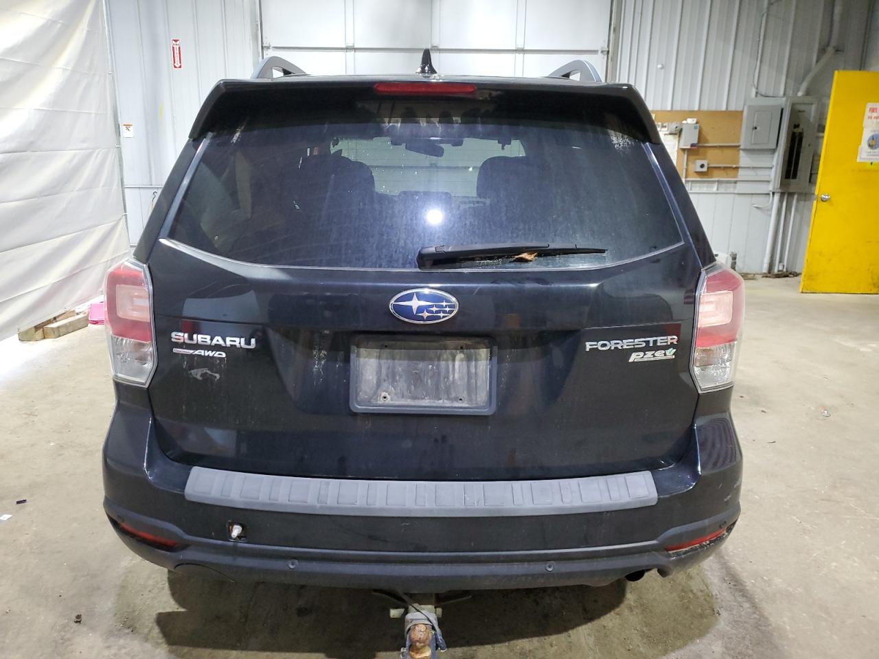 2018 Subaru Forester 2.5I Touring VIN: JF2SJAWC8JH411793 Lot: 81206925