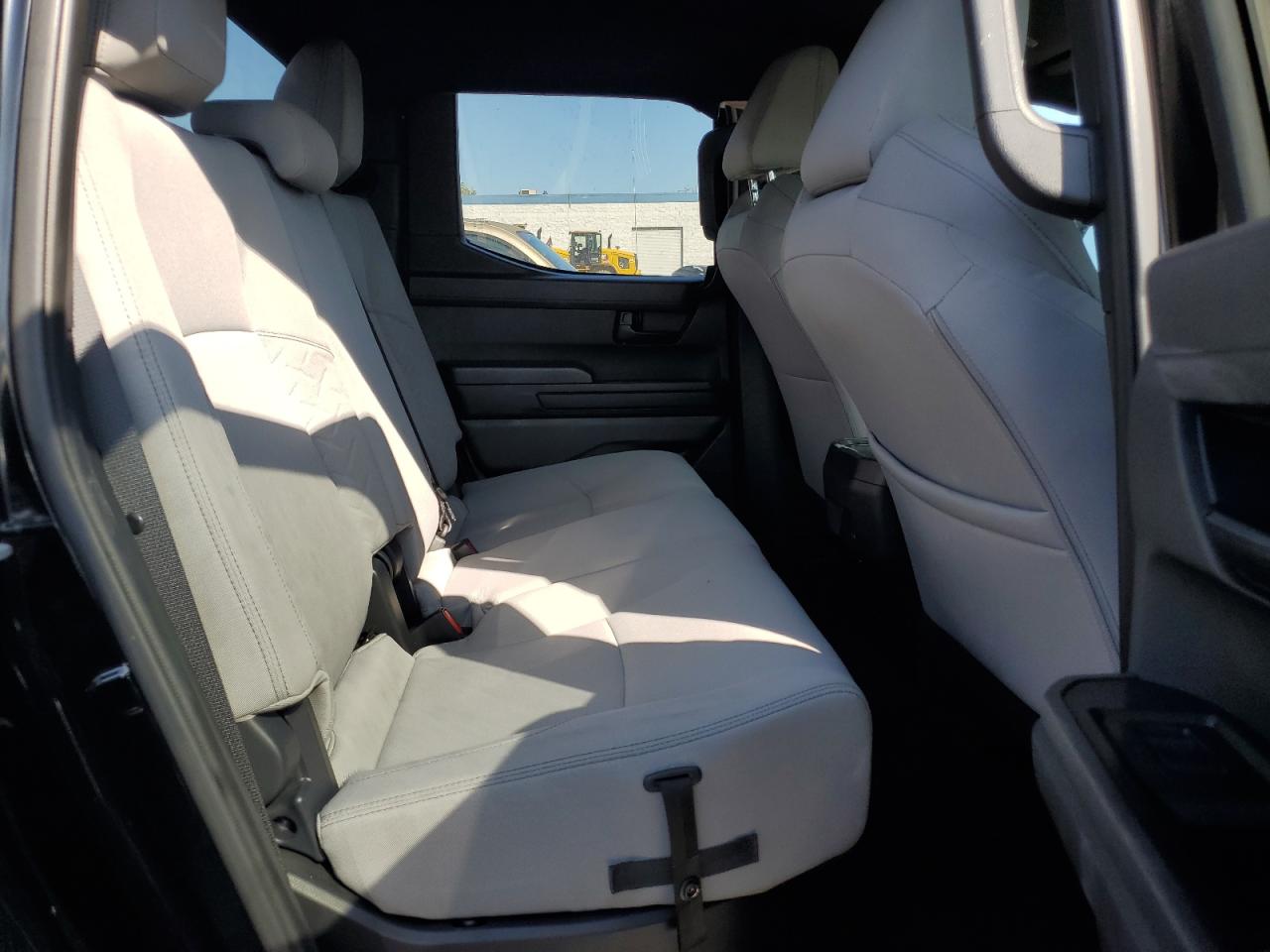 2025 Toyota Tacoma Double Cab VIN: 3TMLB5JN2SM117254 Lot: 81855525