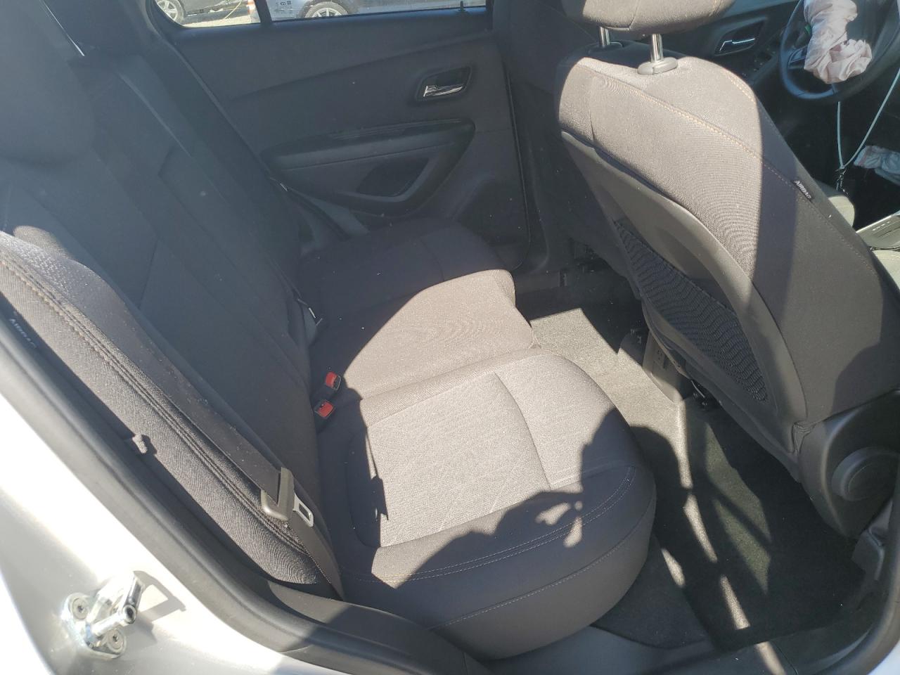 2020 Chevrolet Trax 1Lt VIN: KL7CJLSB6LB320035 Lot: 81904095