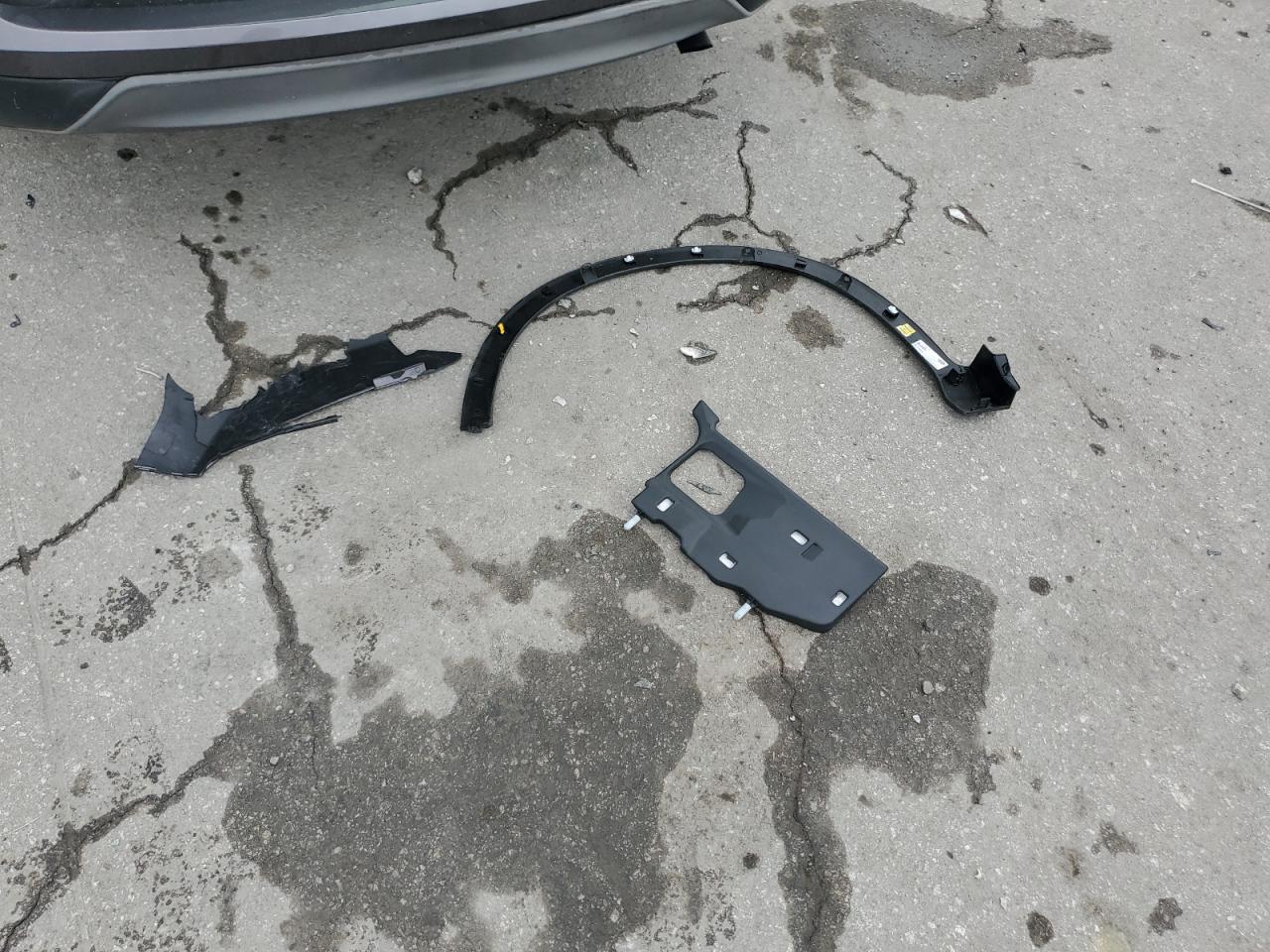 2015 Honda Cr-V Lx VIN: 3CZRM3H35FG704804 Lot: 81784625