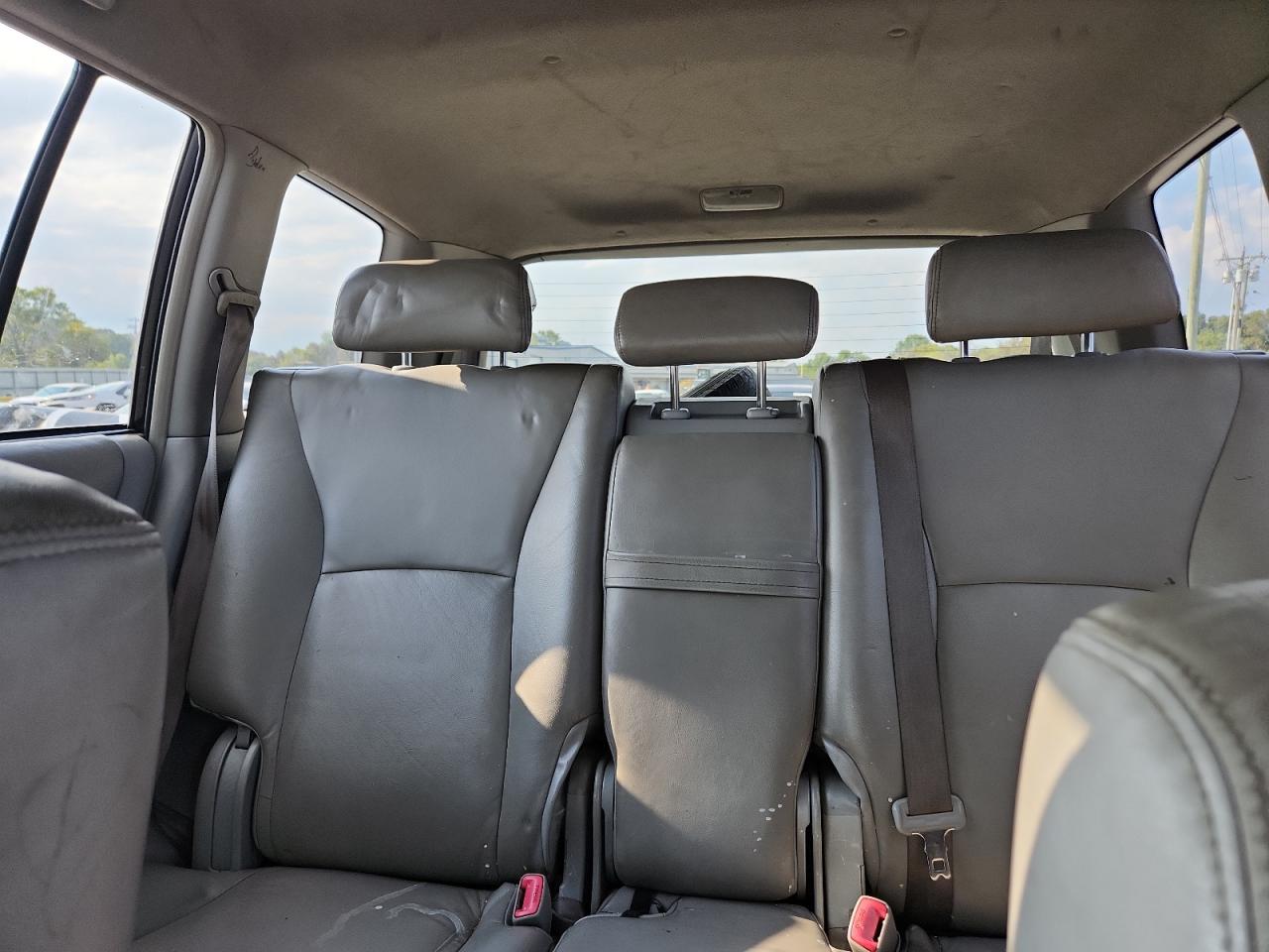 2005 Toyota Highlander VIN: JTEDD21A450121156 Lot: 80717905