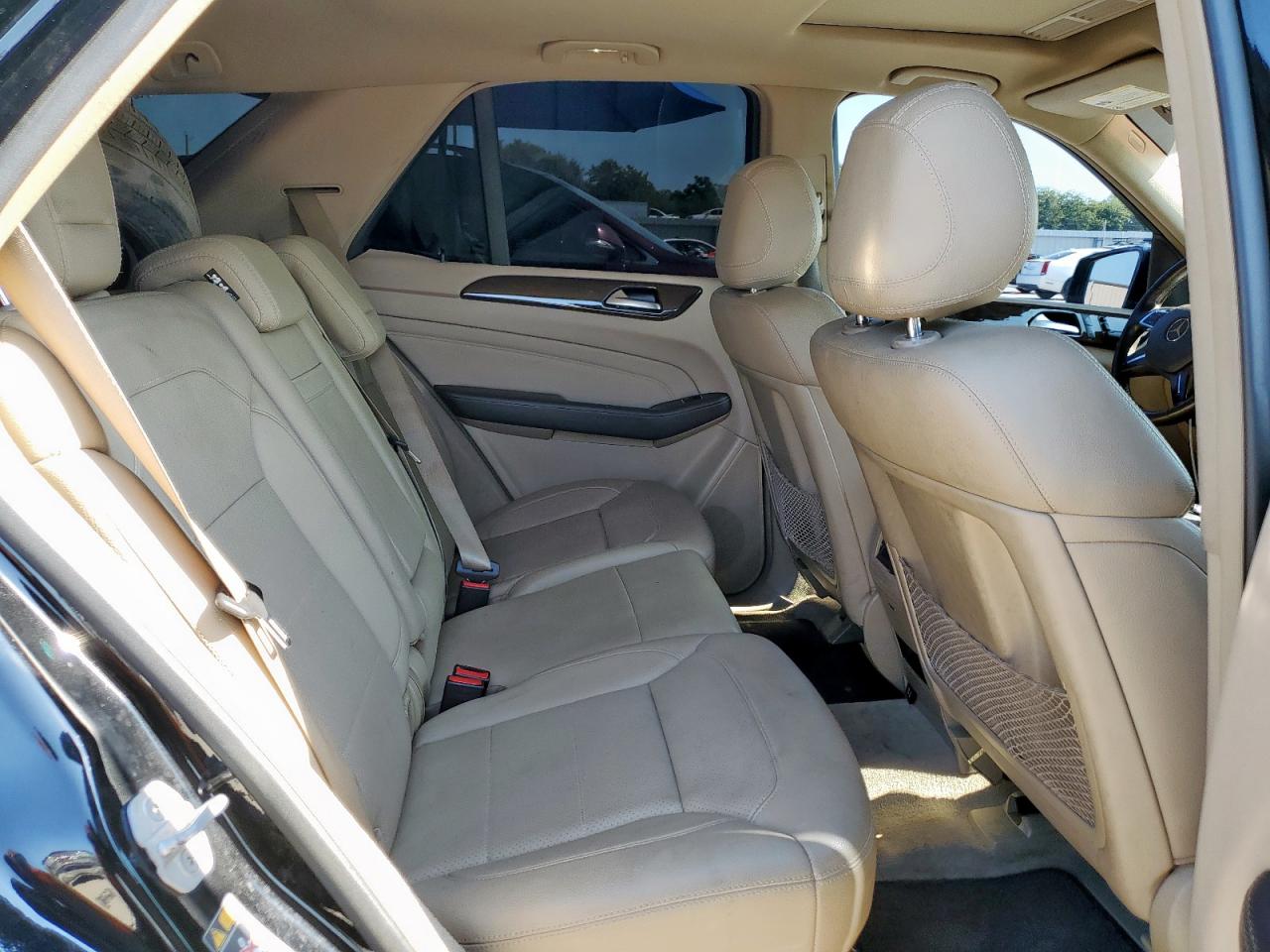 2015 Mercedes-Benz Ml 350 VIN: 4JGDA5JB2FA570544 Lot: 80223545