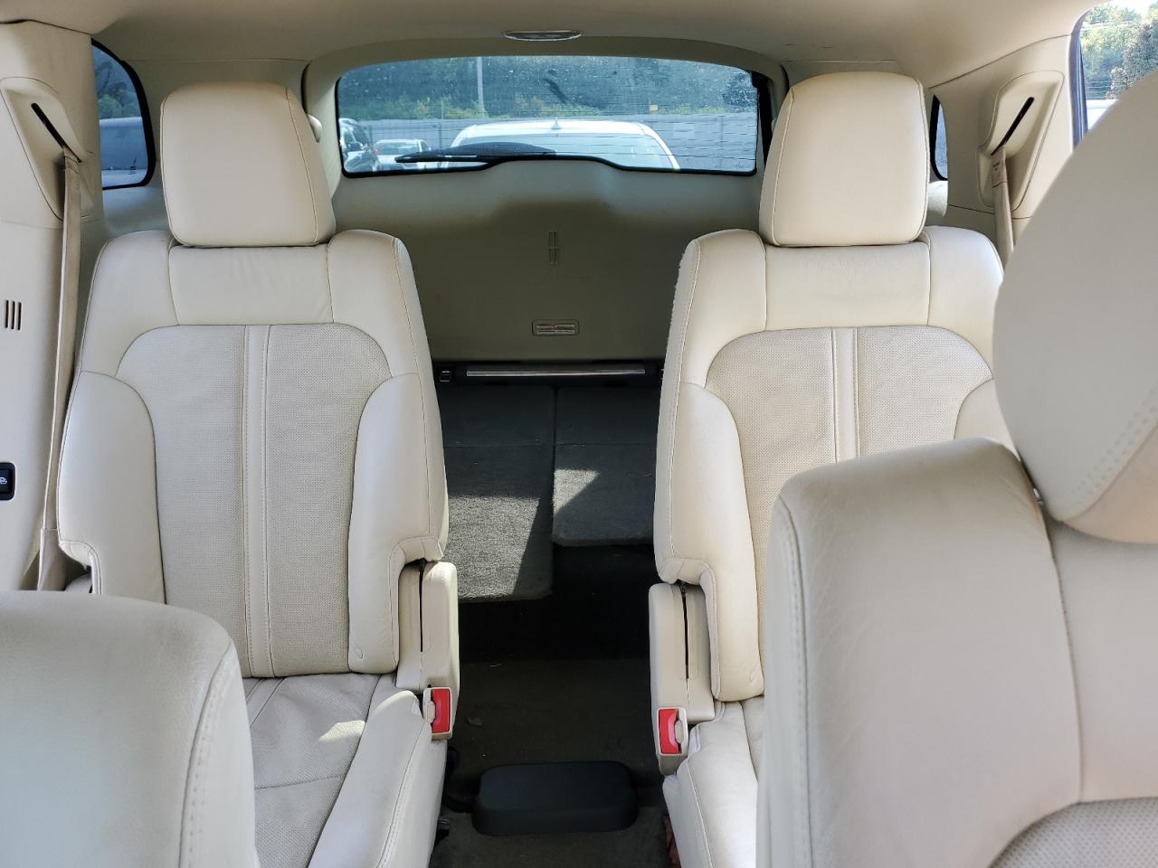 2018 Lincoln Mkt VIN: 2LMHJ5AT2JBL00287 Lot: 81638045