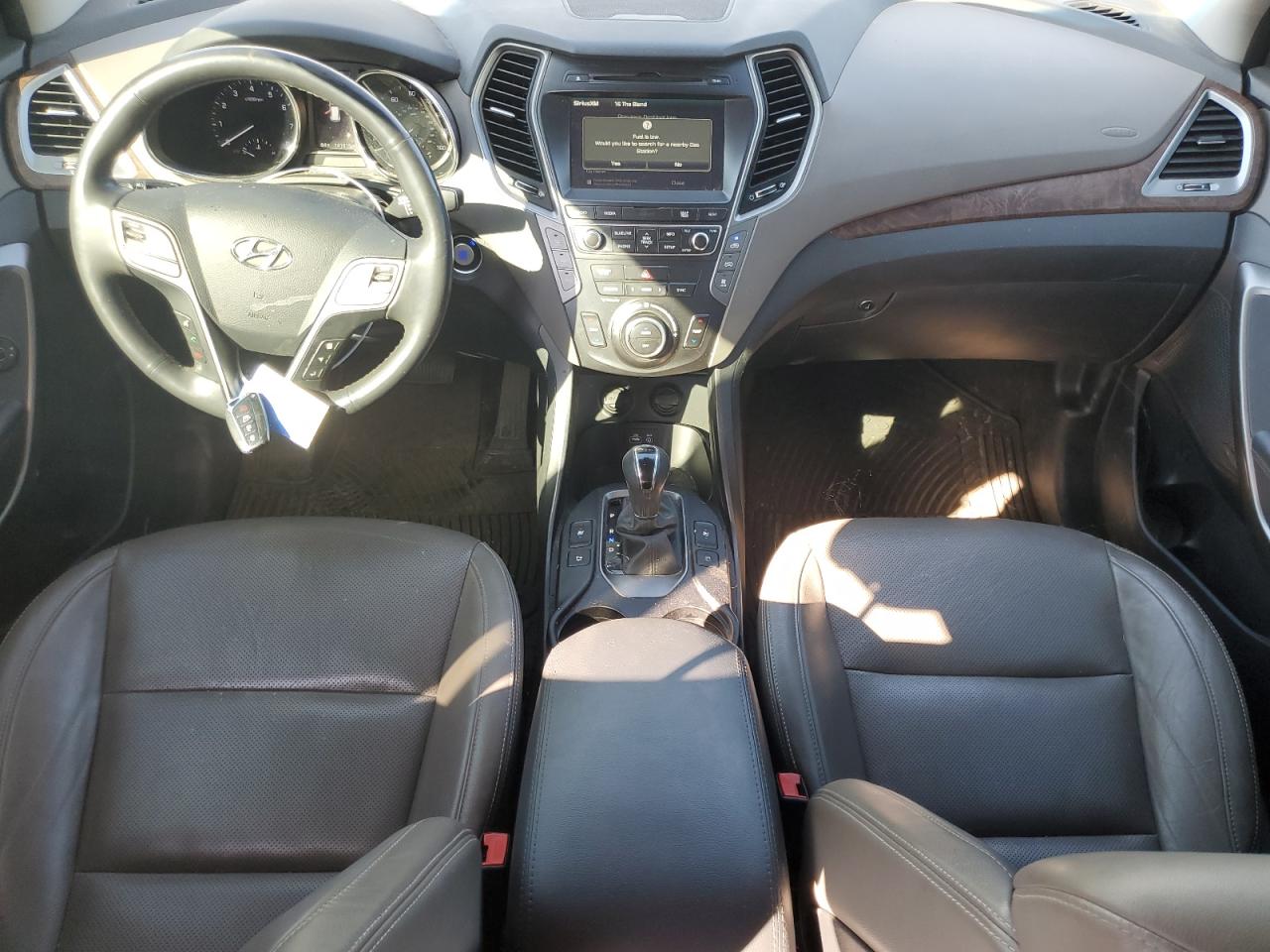 2017 Hyundai Santa Fe Se Ultimate VIN: KM8SR4HF5HU165766 Lot: 82032485