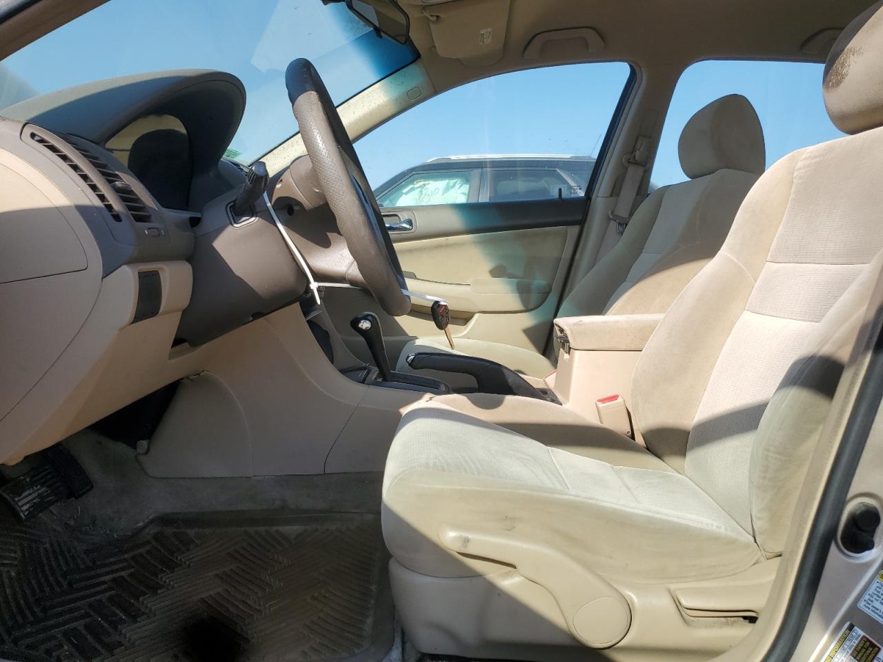 2005 Honda Accord Lx VIN: 1HGCM56405A007526 Lot: 80869735