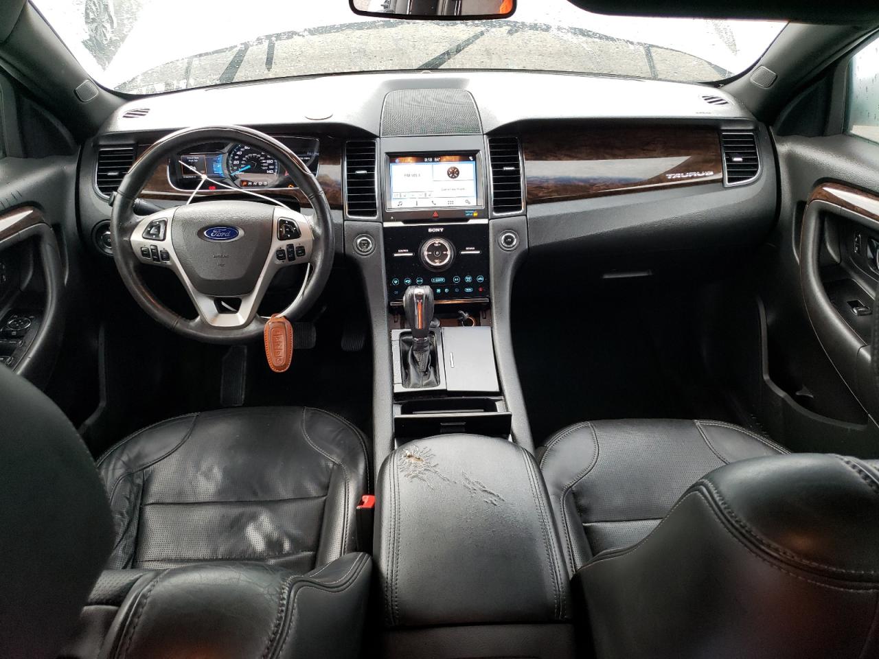 2017 Ford Taurus Limited VIN: 1FAHP2F88HG102288 Lot: 82053015