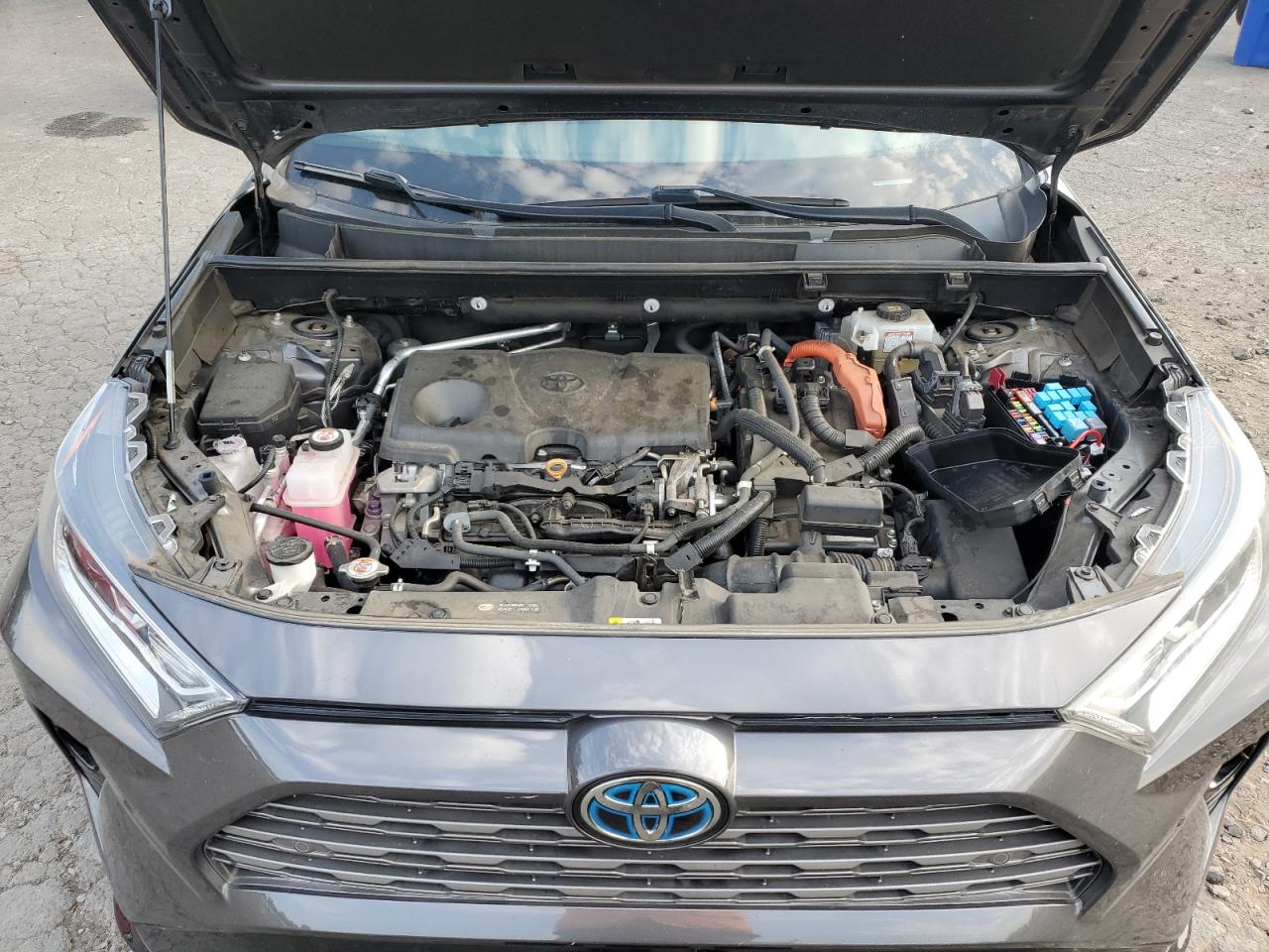 2020 Toyota Rav4 Xse VIN: 2T3EWRFV3LW049110 Lot: 71548695