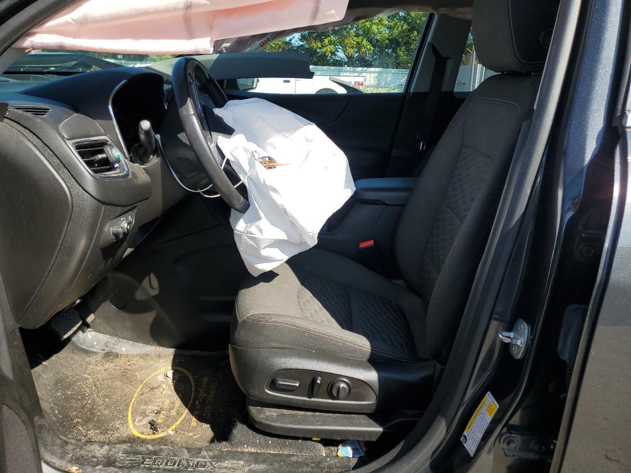 2021 Chevrolet Equinox Lt VIN: 2GNAXKEV8M6136414 Lot: 80728385