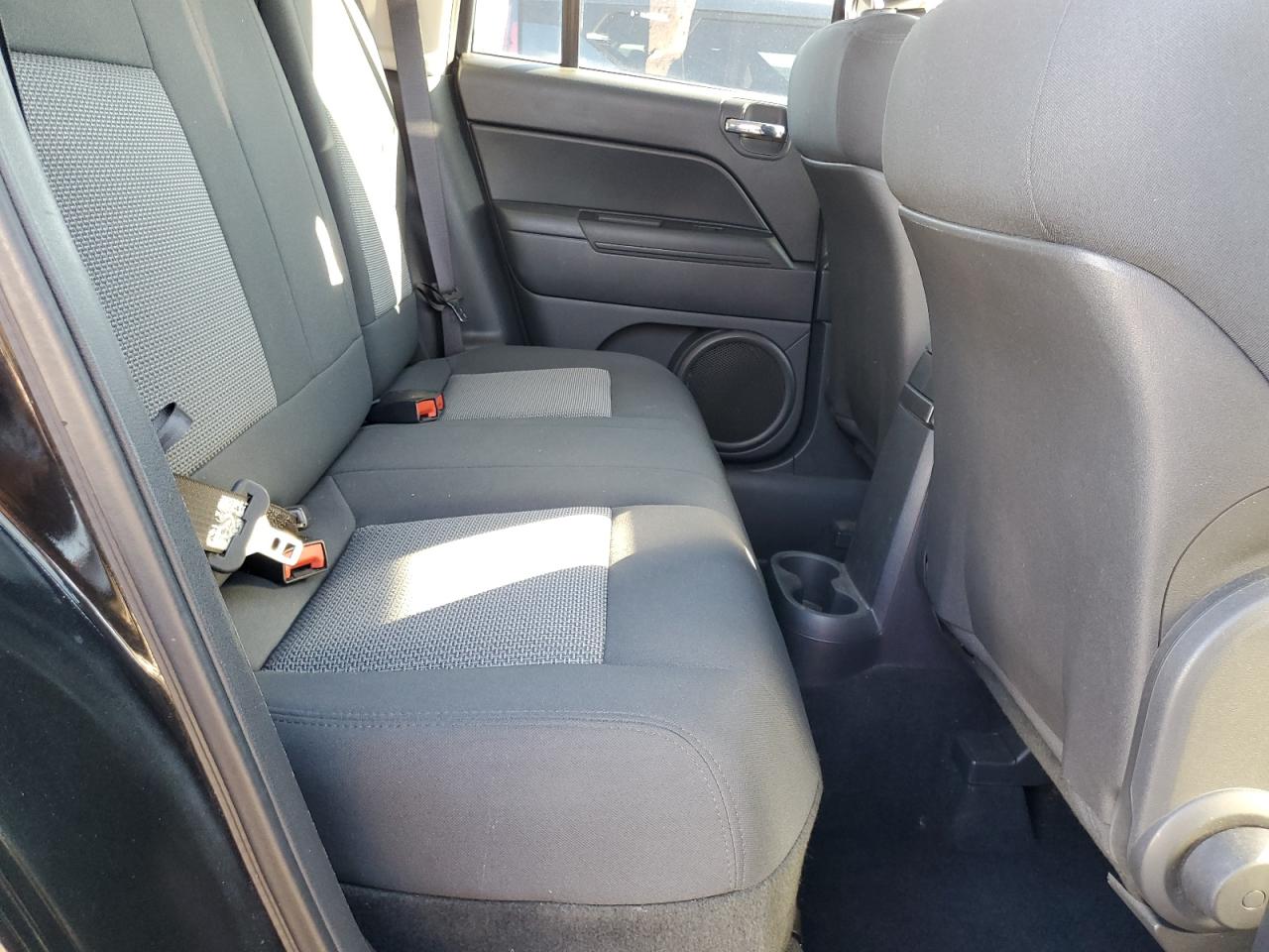 2010 Jeep Compass Sport VIN: 1J4NF4FB0AD502144 Lot: 84269515