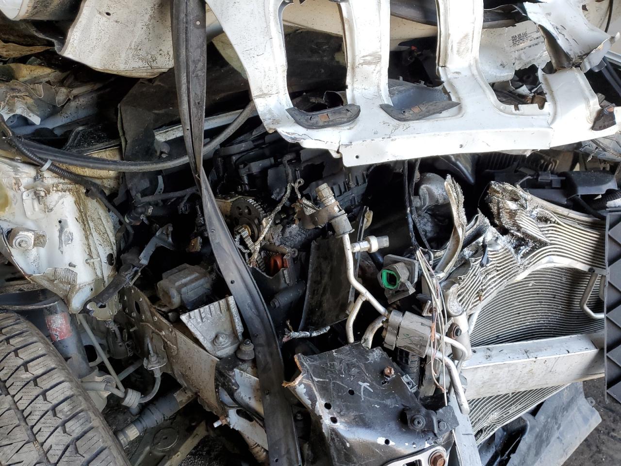 2018 Jeep Cherokee Latitude Plus VIN: 1C4PJMLB8JD613882 Lot: 84633385