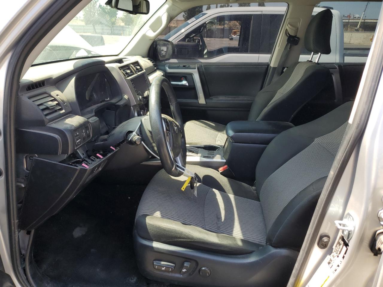 2021 Toyota 4Runner Sr5/Sr5 Premium VIN: JTEMU5JR8M5881566 Lot: 71742125