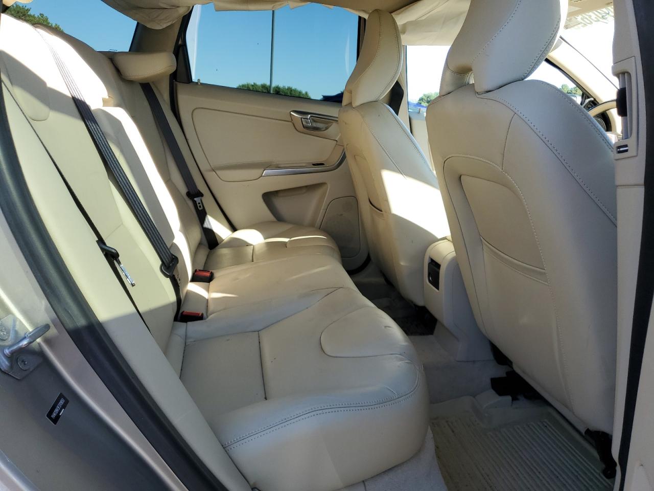 2015 Volvo Xc60 T5 Premier VIN: YV4612RK9F2701850 Lot: 80703625