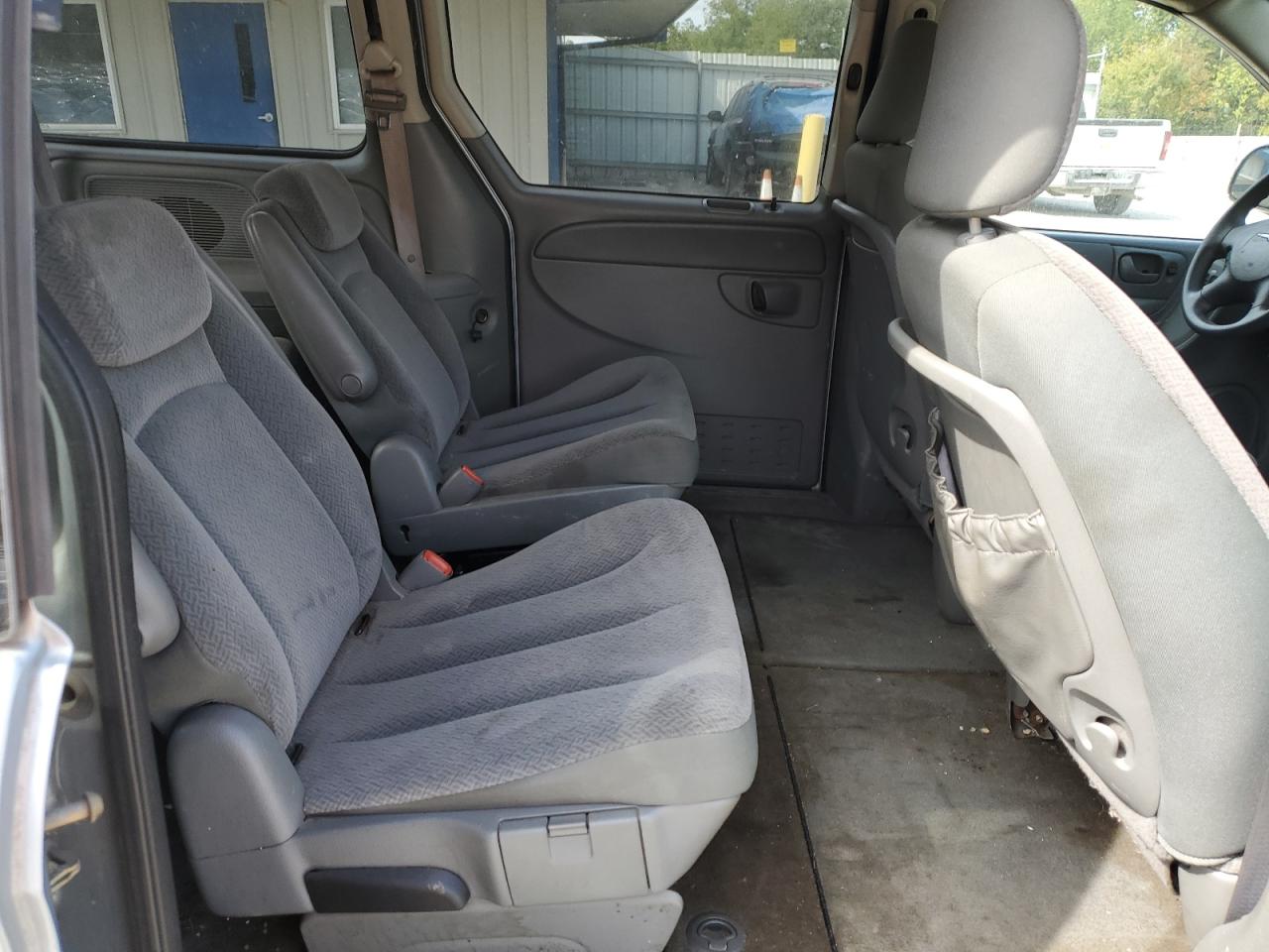 2005 Chrysler Town & Country Lx VIN: 2C4GP44R45R590341 Lot: 80289685