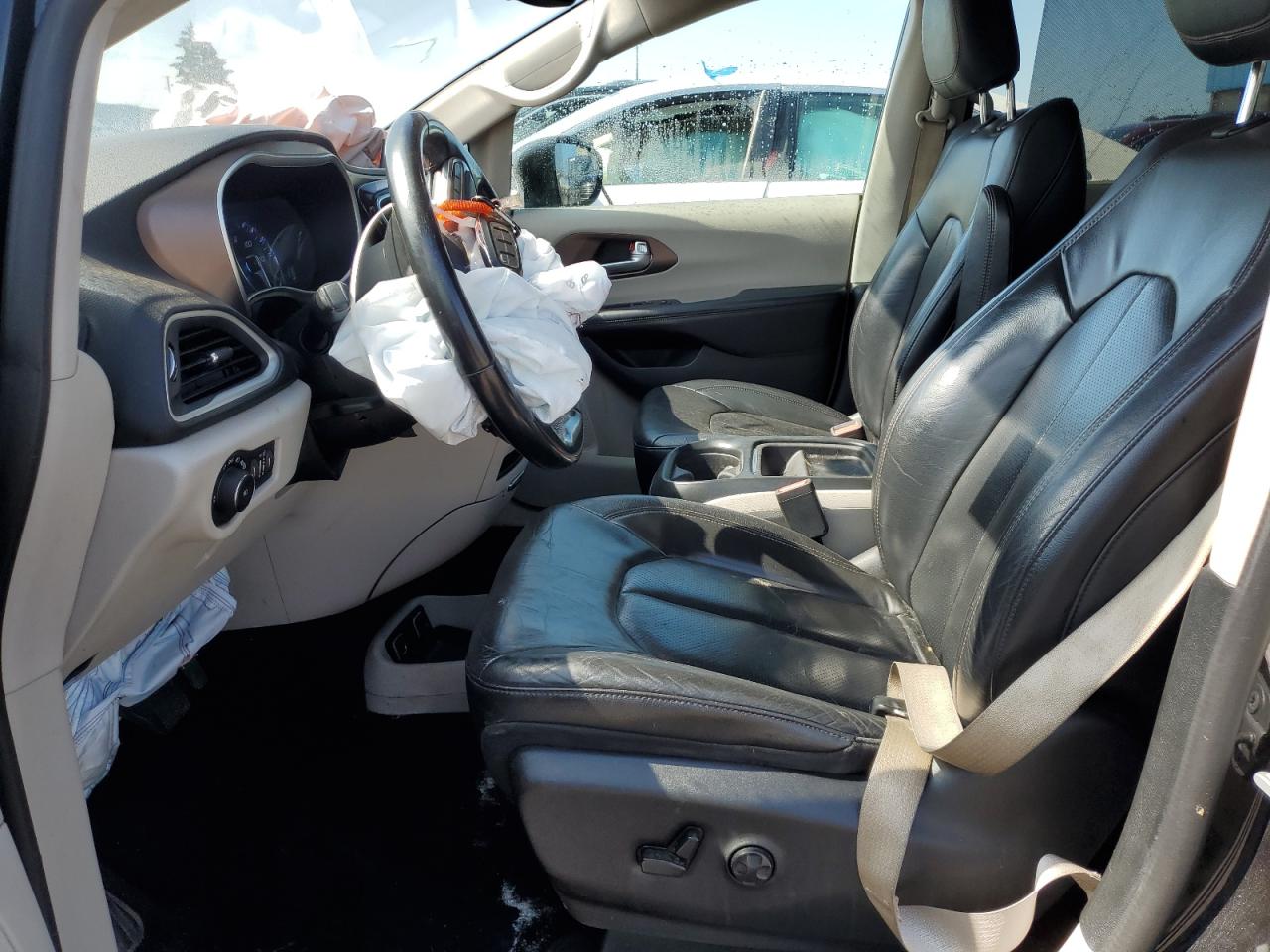 2018 Chrysler Pacifica Touring L VIN: 2C4RC1BG0JR154181 Lot: 71417845