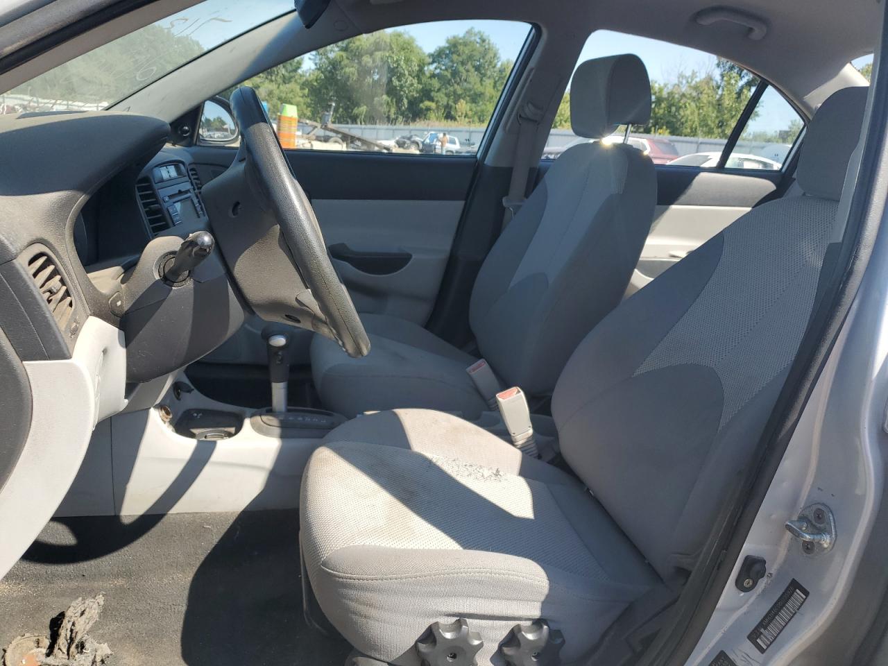 2008 Hyundai Accent Gls VIN: KMHCN46C08U235926 Lot: 69801045