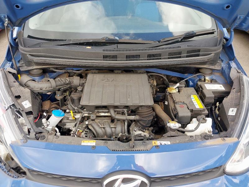 2014 HYUNDAI I10 SE 