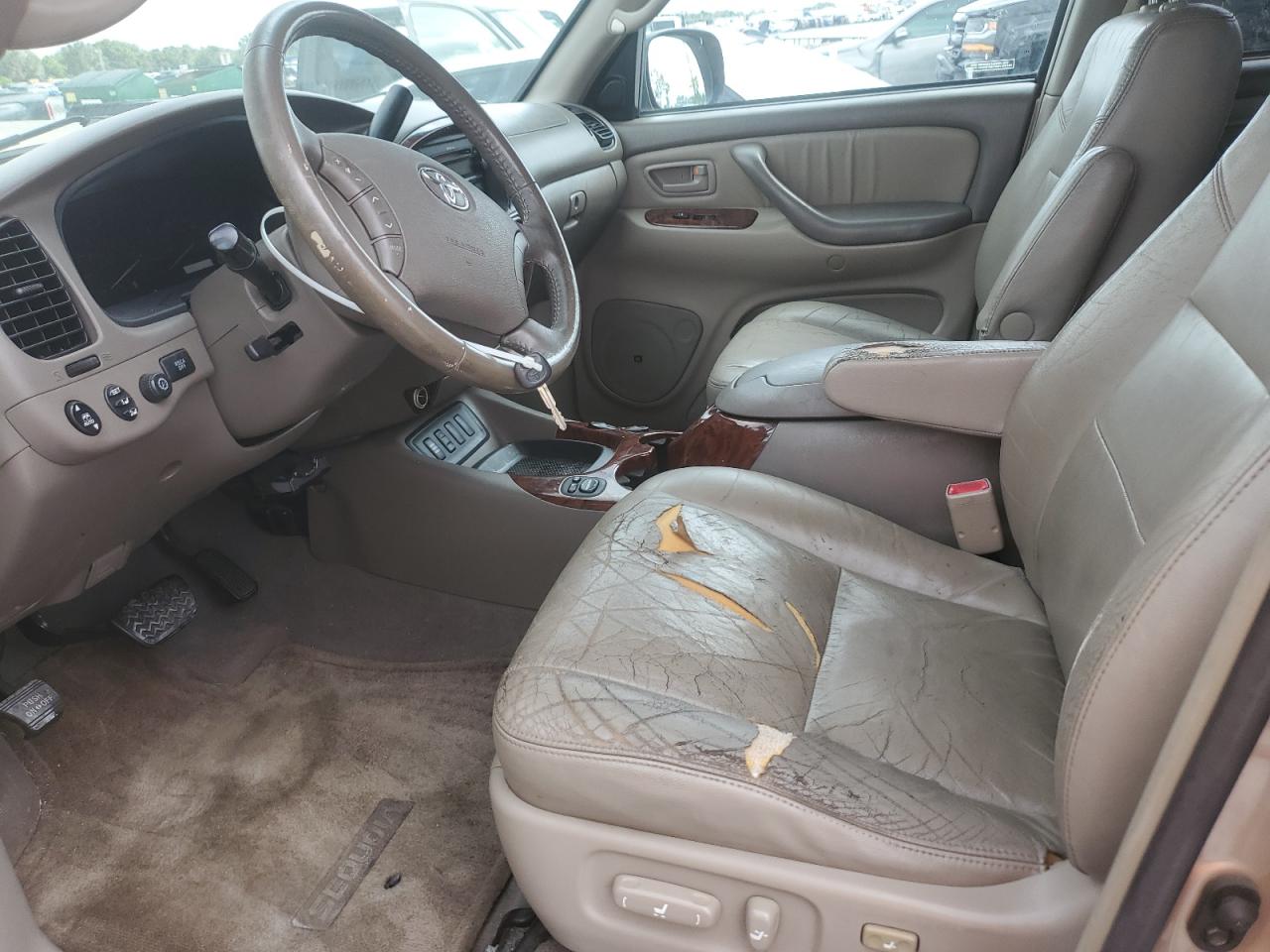 2005 Toyota Sequoia Limited VIN: 5TDZT38A85S256078 Lot: 84743695