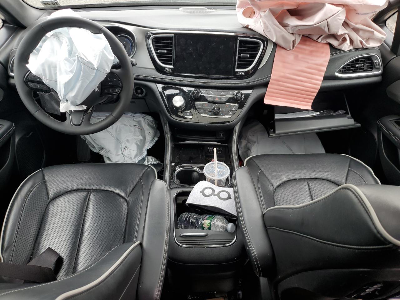 2022 Chrysler Pacifica Hybrid Limited VIN: 2C4RC1S78NR207747 Lot: 81679855