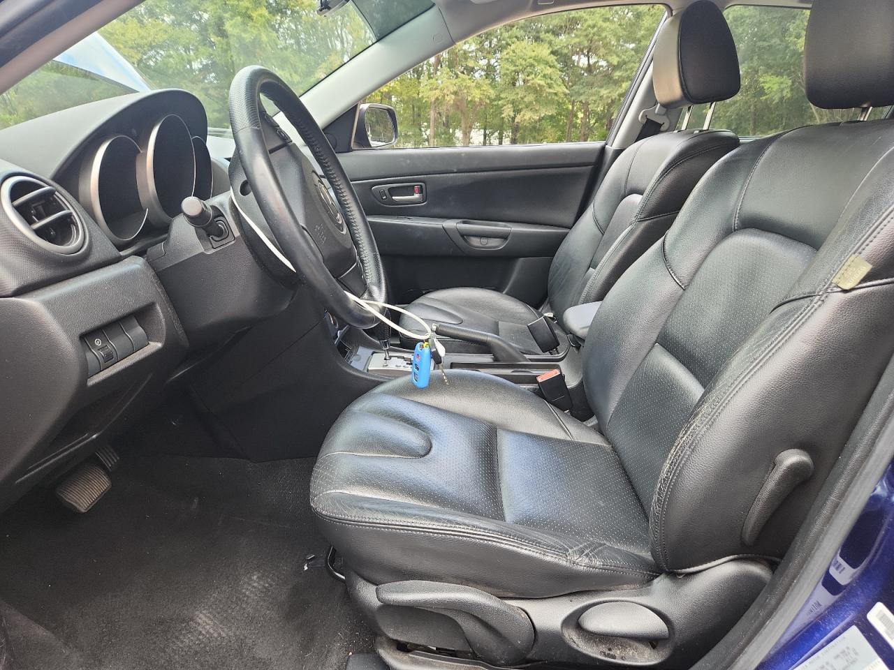 2005 Mazda 3 Hatchback VIN: JM1BK343351266137 Lot: 84201985