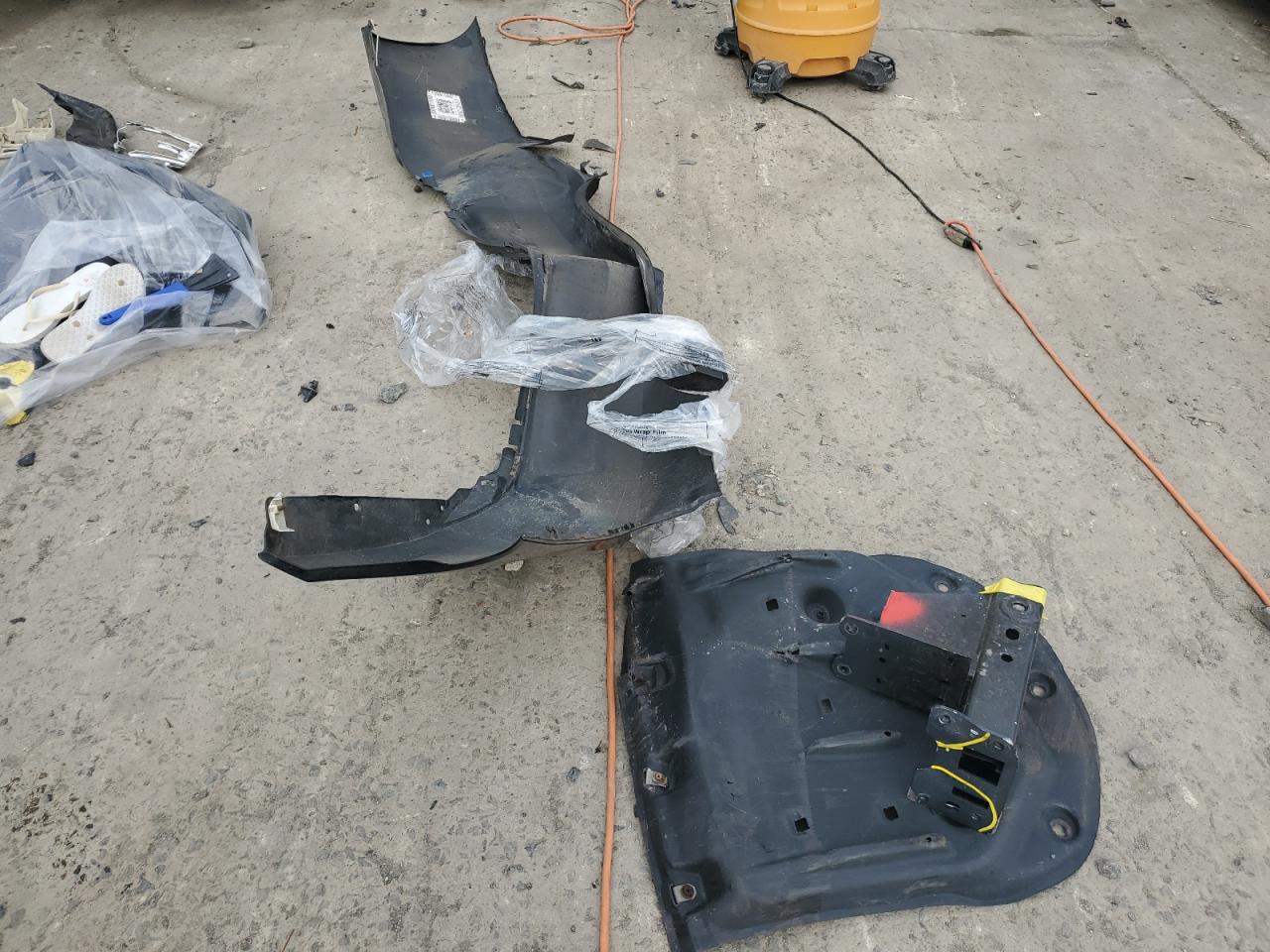 2016 Toyota Camry Le VIN: 4T1BF1FK1GU242641 Lot: 84272485