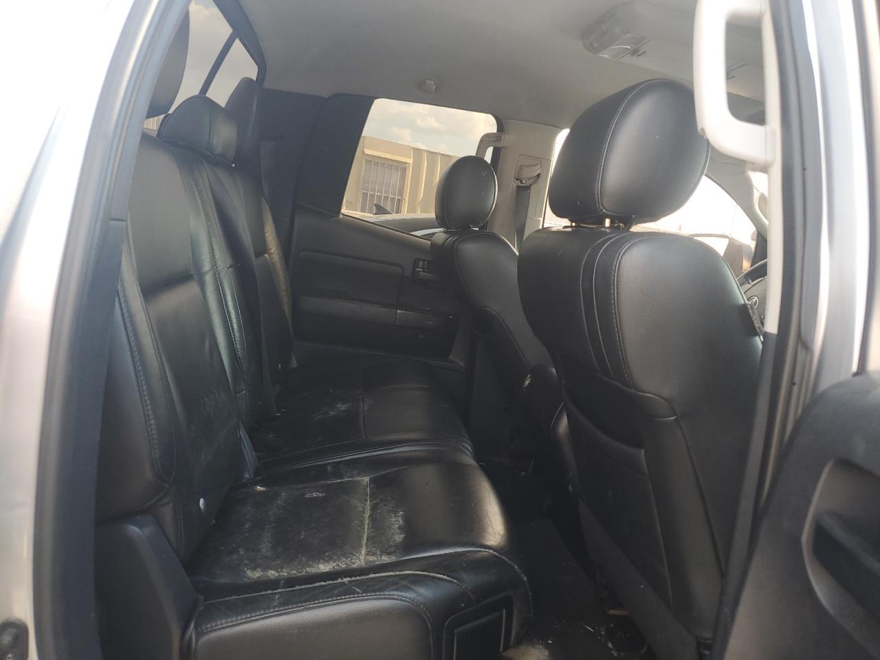 2010 Toyota Tundra Double Cab Sr5 VIN: 5TFRM5F13AX011320 Lot: 83823615