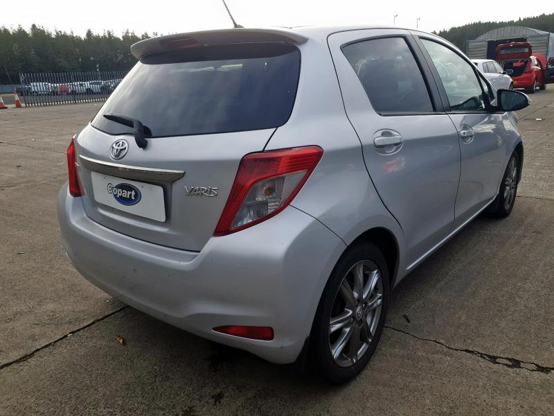 2013 TOYOTA YARIS SR VVT-I 