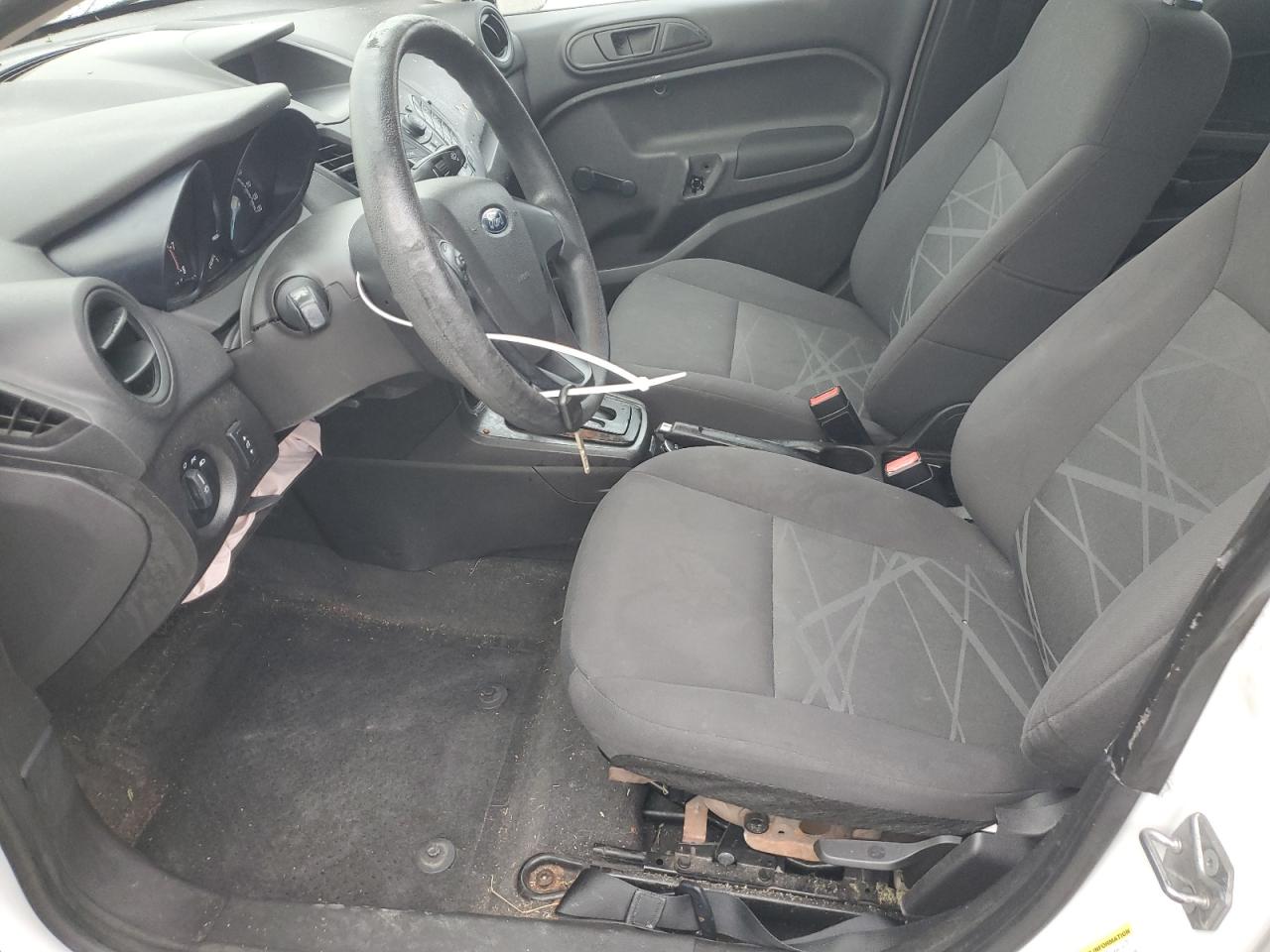 2015 Ford Fiesta S VIN: 3FADP4TJ4FM138743 Lot: 83854505
