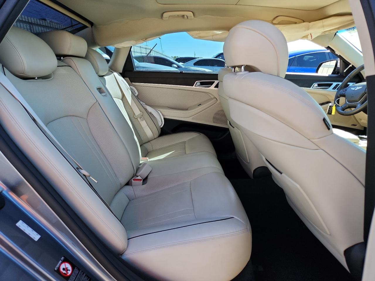 2017 Genesis G80 Base VIN: KMHGN4JEXHU168942 Lot: 84287385