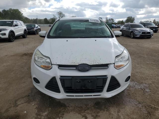  FORD FOCUS 2016 Белы