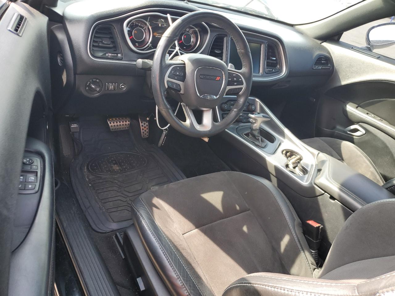 2015 Dodge Challenger R/T Scat Pack VIN: 2C3CDZFJ2FH927936 Lot: 69956215