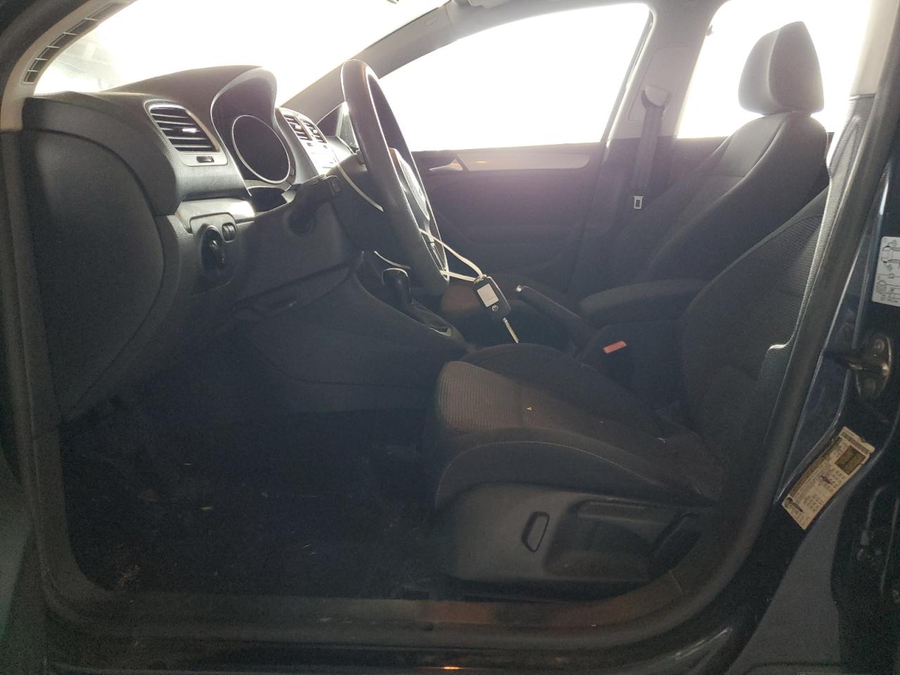 2012 Volkswagen Golf VIN: WVWDB7AJ8CW015861 Lot: 72036725