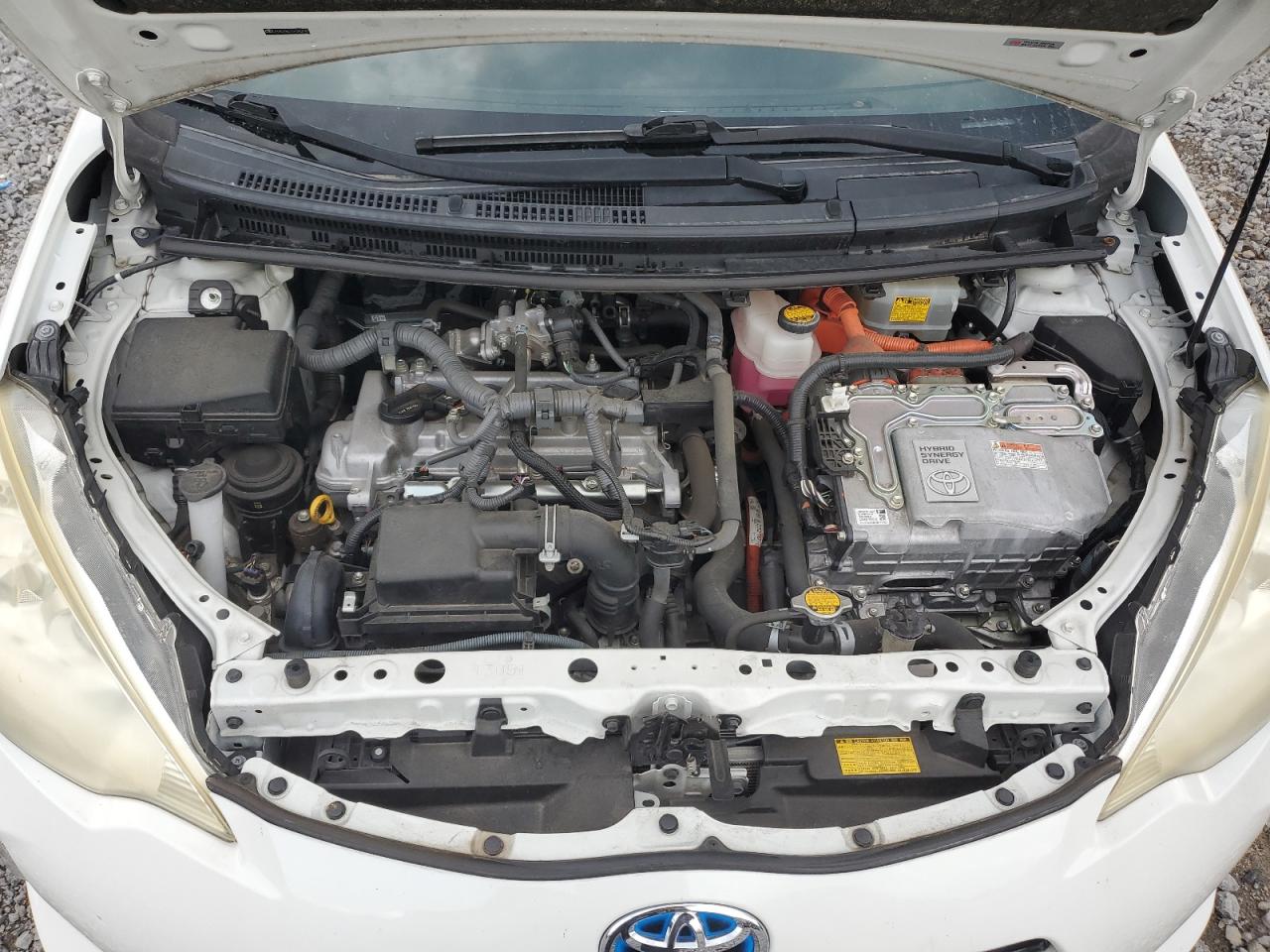 2013 Toyota Prius C VIN: JTDKDTB37D1042140 Lot: 71504705